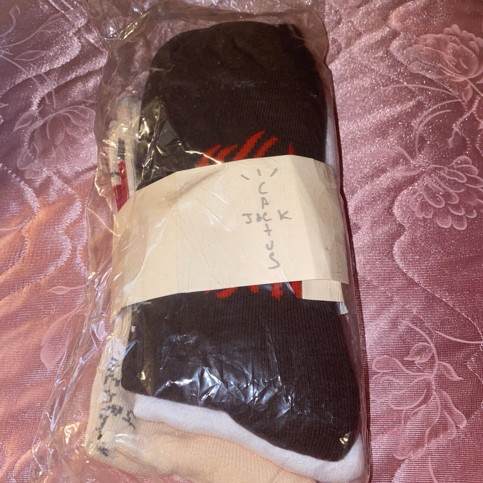 Cactus Plant Flea Market × Travis Scott Travis Scott Cactus Jack Reverse Jack Trio Socks New Size ONE SIZE - 3 Thumbnail