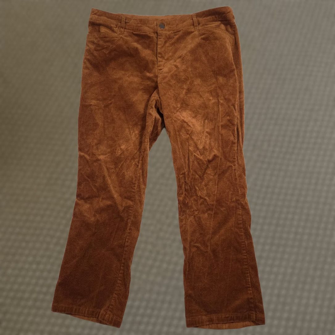 Vintage VINTAGE? No. Christopher & Banks Pants Womens 12P Brown Corduroy Straight Leg Khaki Casual Size 34" / US 12 / IT 48 - 1 Thumbnail