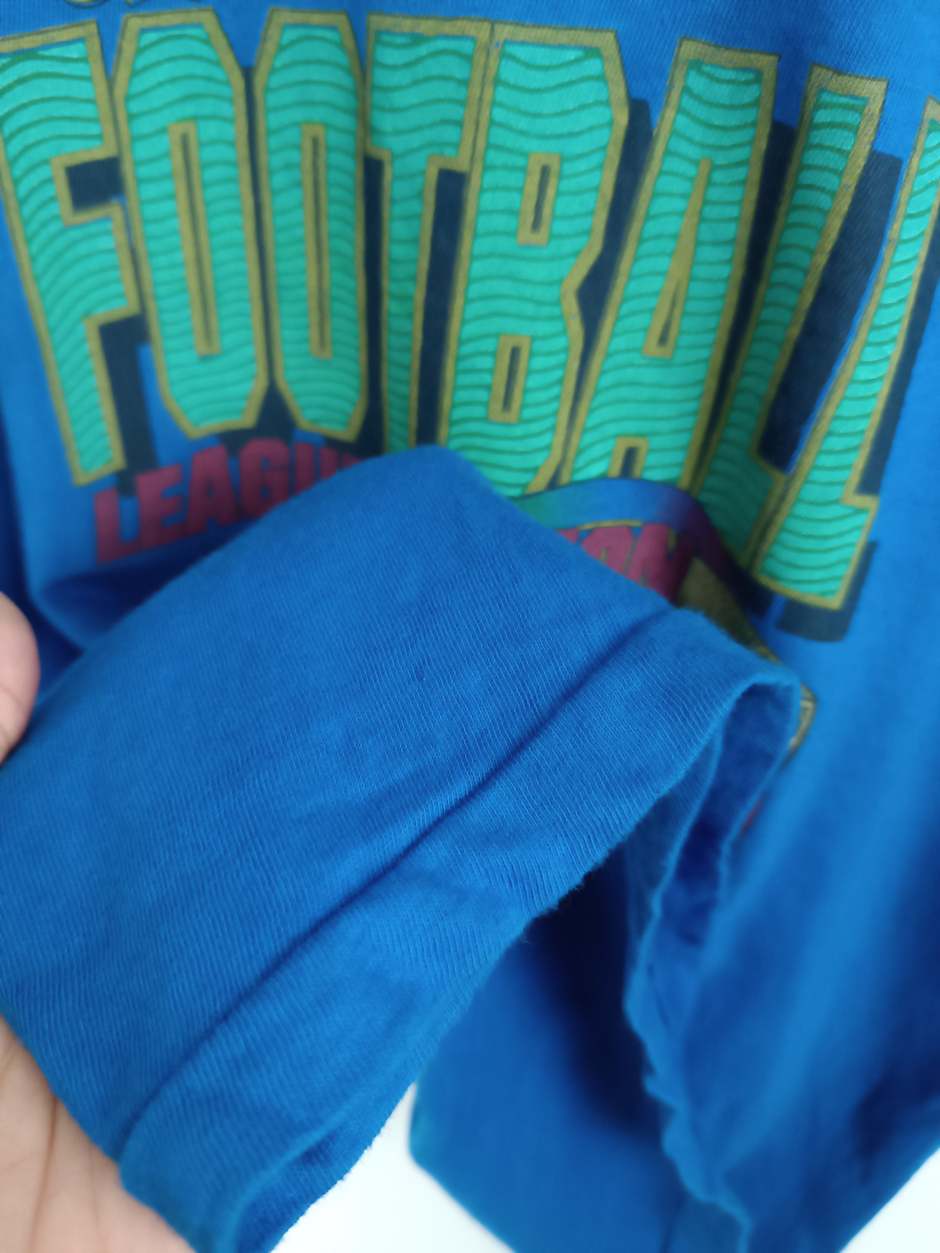 Vintage VINTAGE 90'S BOXY HAWAII FOOTBALL LEAGUE ACTION T VERY RARE Size US L / EU 52-54 / 3 - 11 Thumbnail
