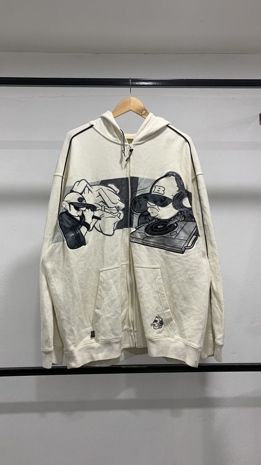 image of Fubu Sohk Hip Hop Streetwear Hoodie in White, Men's (Size 2XL)