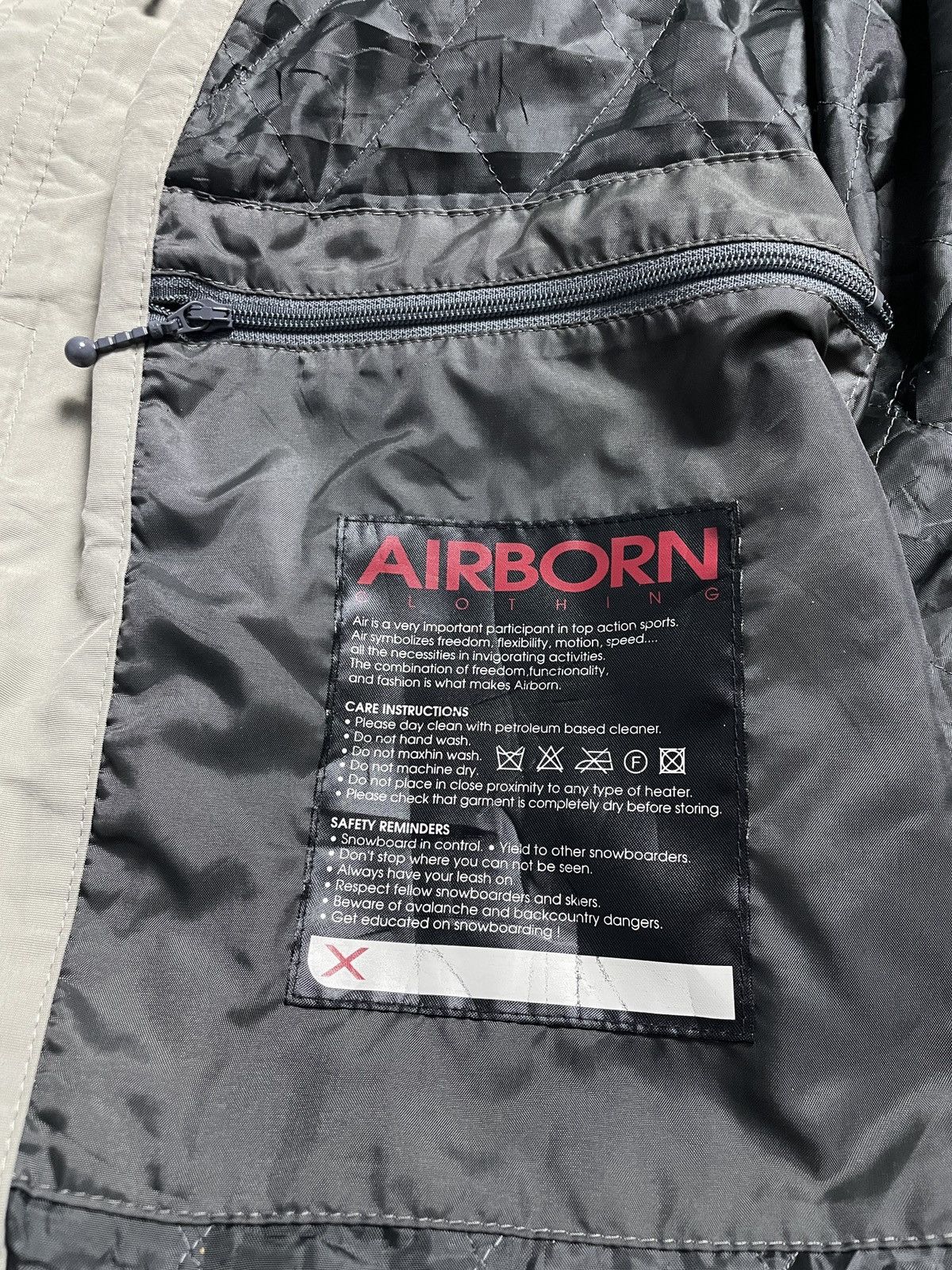 Analog 2000’s Airborn - Snowboard Jacket Size US L / EU 52-54 / 3 - 9 Thumbnail