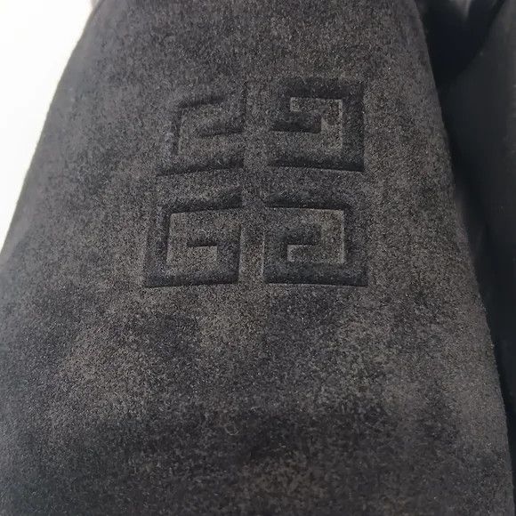 Givenchy Givenchy Marshmallow Hoya Shearling-Lined Suede Mules - EU44 Size US 11 / EU 44 - 9 Thumbnail