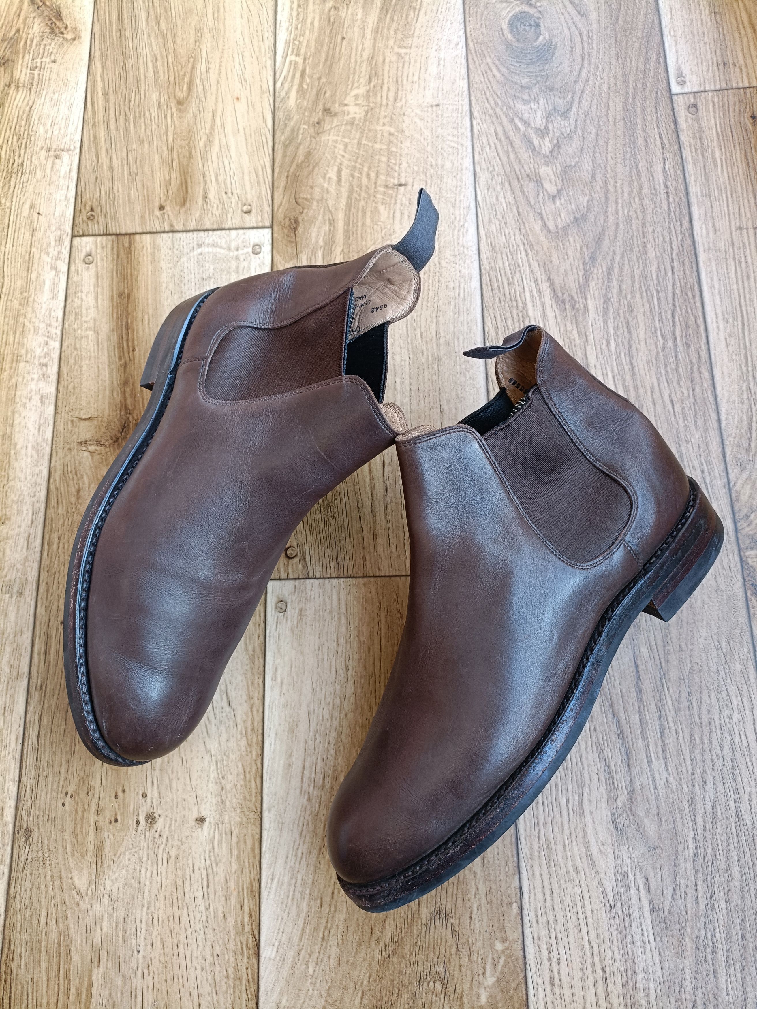 Crockett & Jones Crockett and Jones Leather Chelsea 5 Boots Size US 6.5 / EU 39-40 - 9 Thumbnail