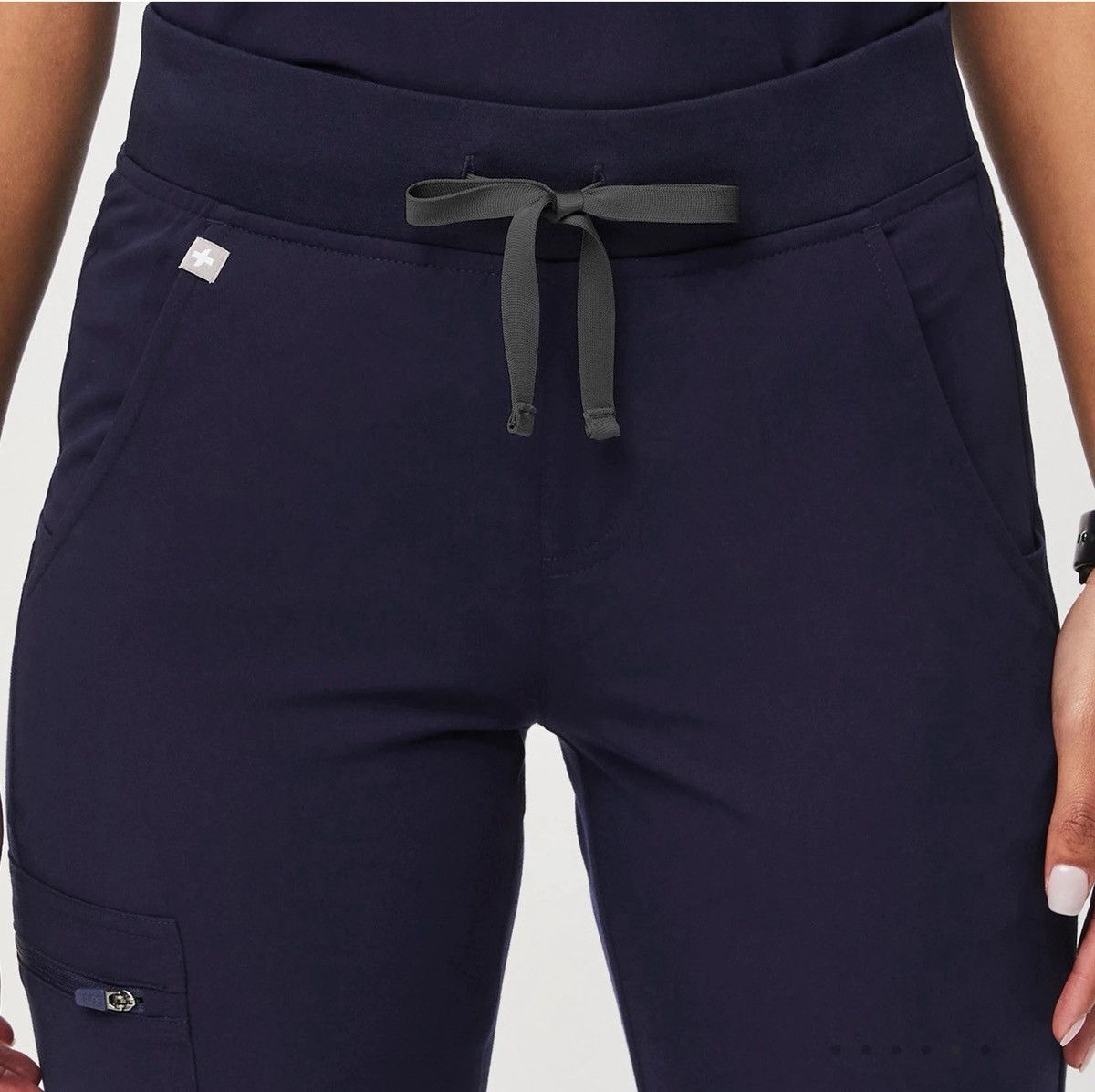 Other Figs Zamora Jogger Scrub Pants Size 28" / US 6 / IT 42 - 5 Thumbnail