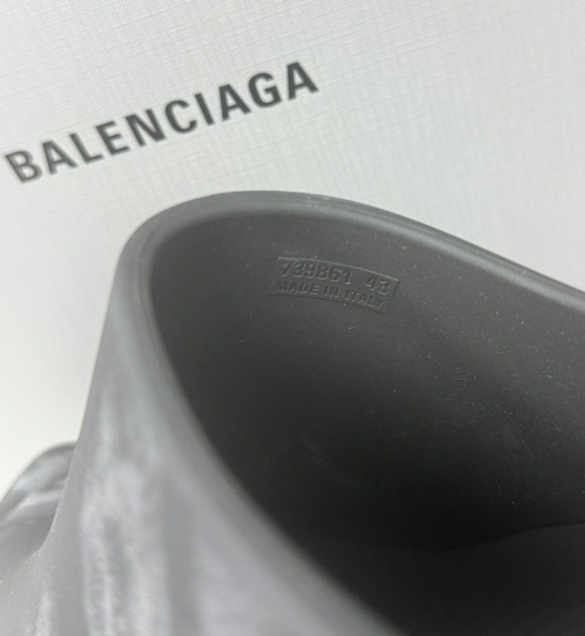 Balenciaga Balenciaga Technoclog Rubber Clogs Black Size US 10 / EU 43 - 7 Thumbnail