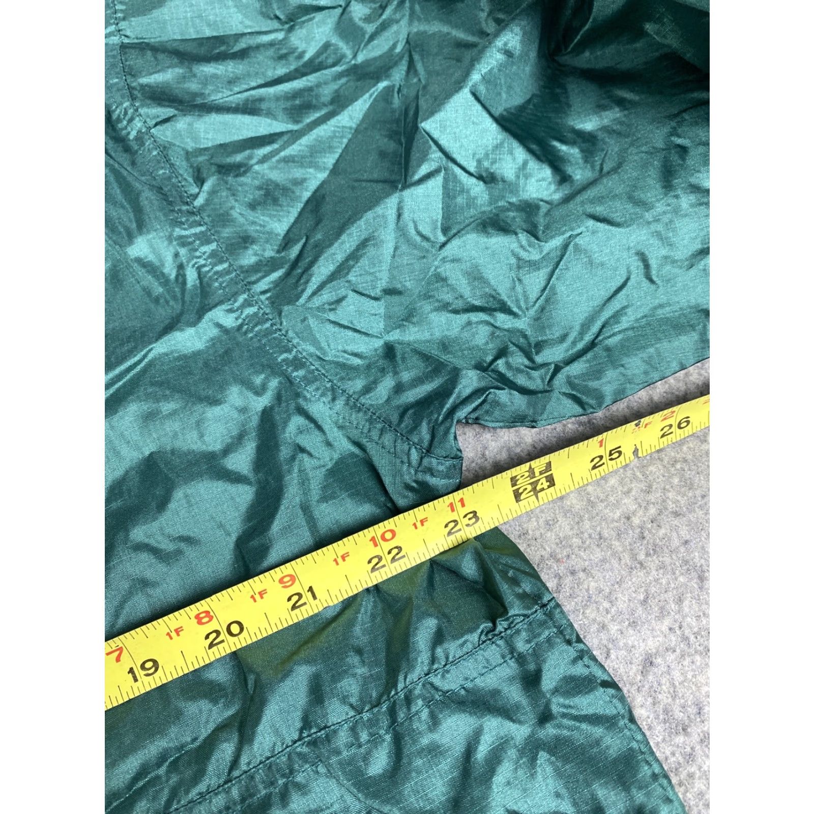 Eddie Bauer VINTAGE Eddie Bauer Windbreaker Jacket Mens M 90s Green Nylon Anorak Light, Jacket, Mens, M, Green, 90s Size US M / EU 48-50 / 2 - 5 Thumbnail