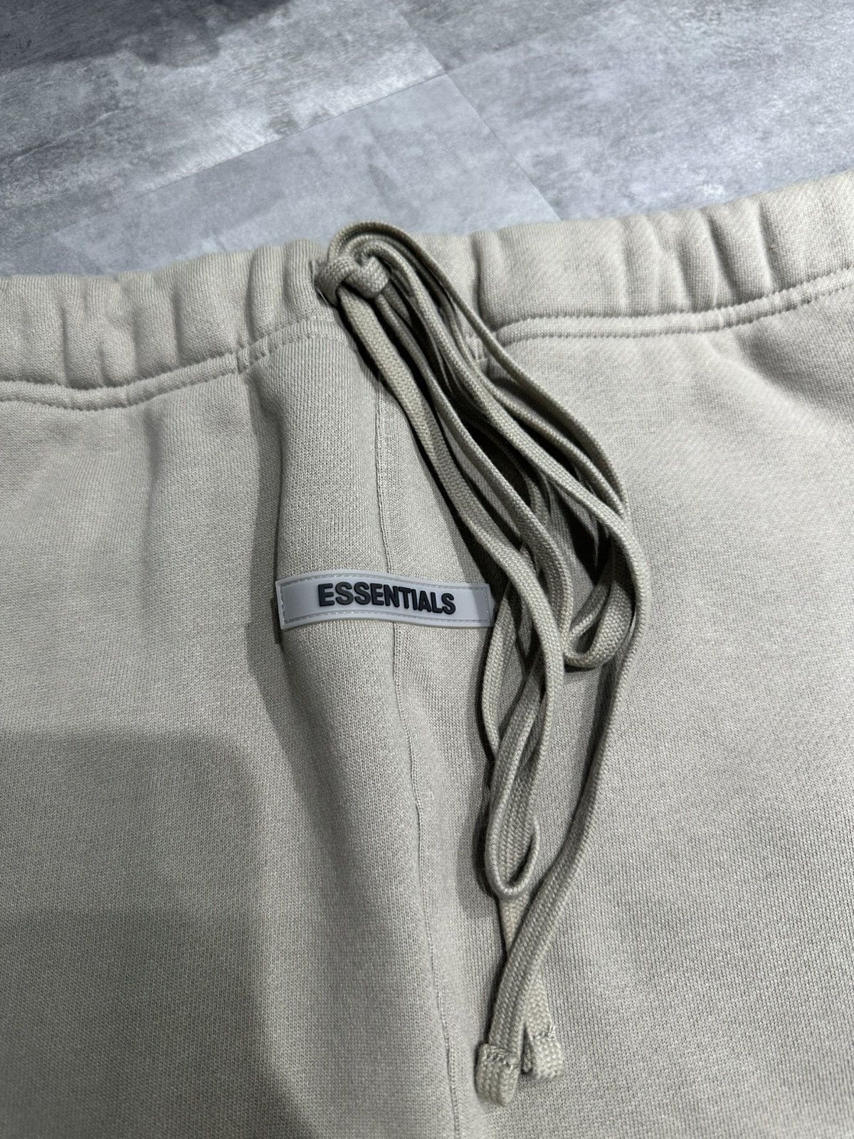 Essentials Essentials FW20 Sweatpants Moss Size US 32 / EU 48 - 3 Thumbnail