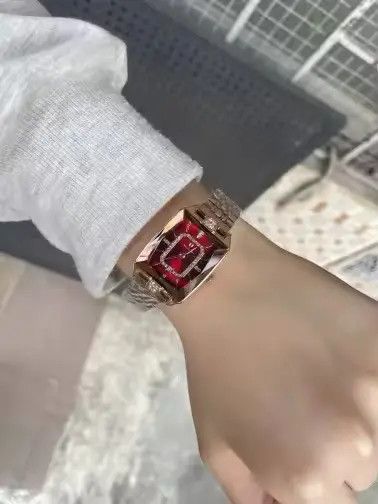 Other Ishihara x Naoko Luxury Style Elegant Watch Size ONE SIZE - 3 Thumbnail