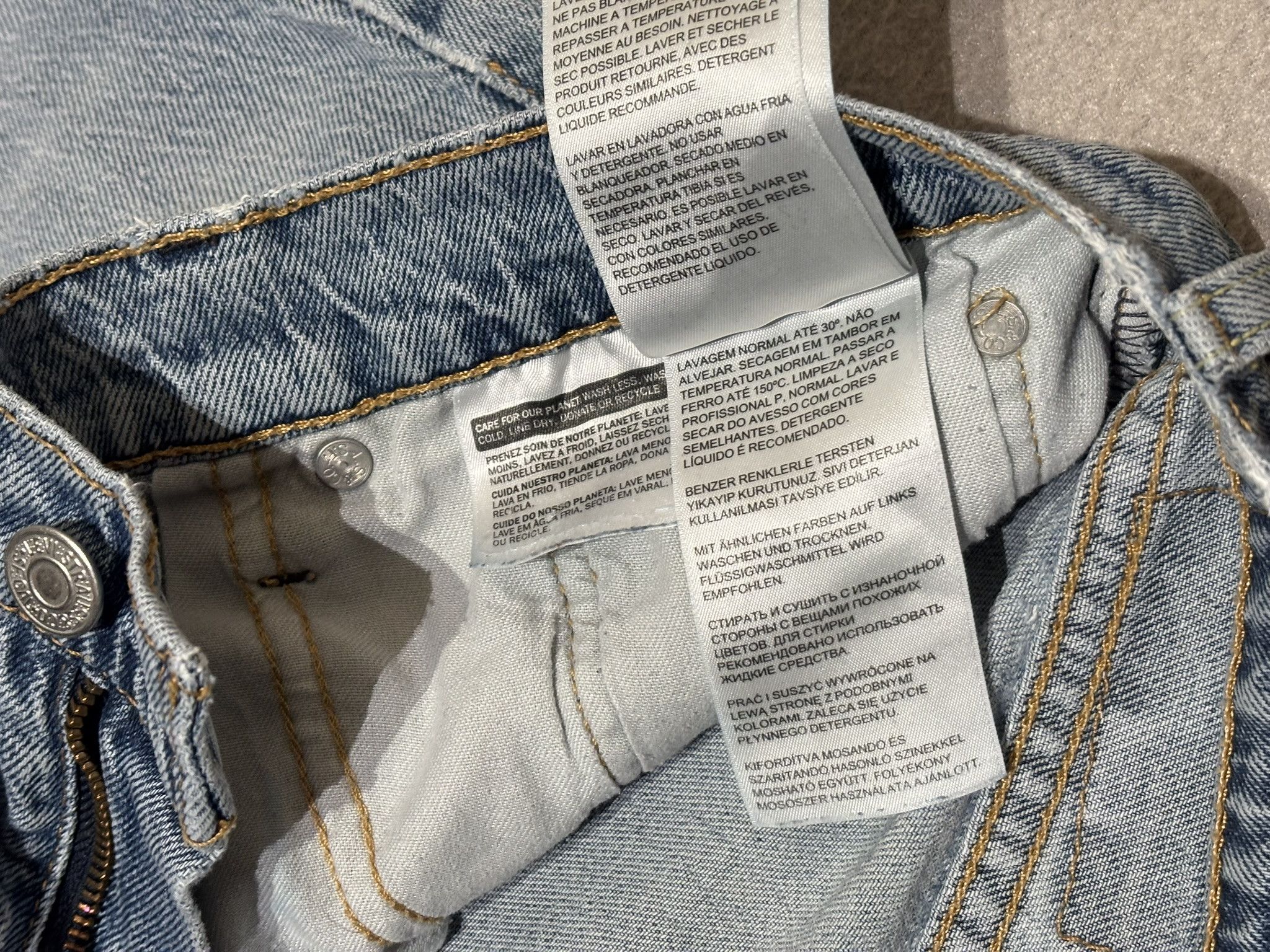Levi's Levi's 541 Athletic Taper jeans size 33/32 Size US 33 - 21 Thumbnail