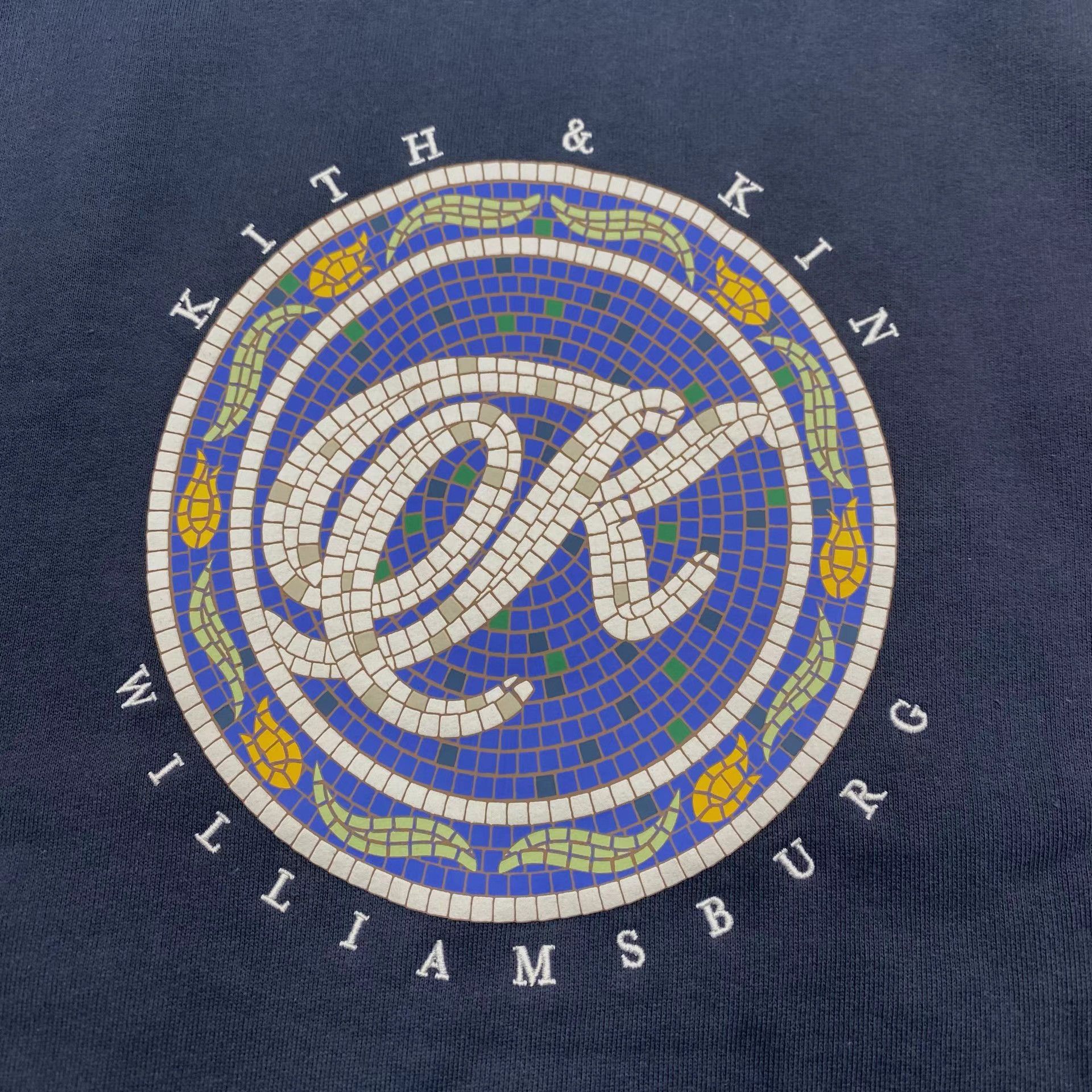 Kith Kith Williamsburg Exclusive Crest Hoodie Size US S / EU 44-46 / 1 - 3 Thumbnail