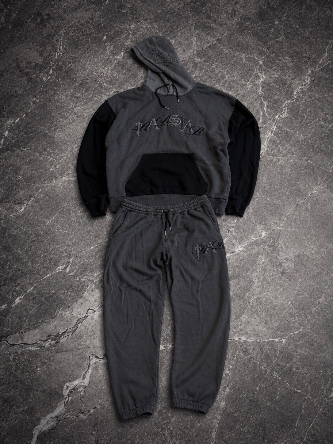 Trapstar London ! Authentic TrapStar Script Men’s Tracksuit XXL Size Size US XXL / EU 58 / 5 - 1 Thumbnail