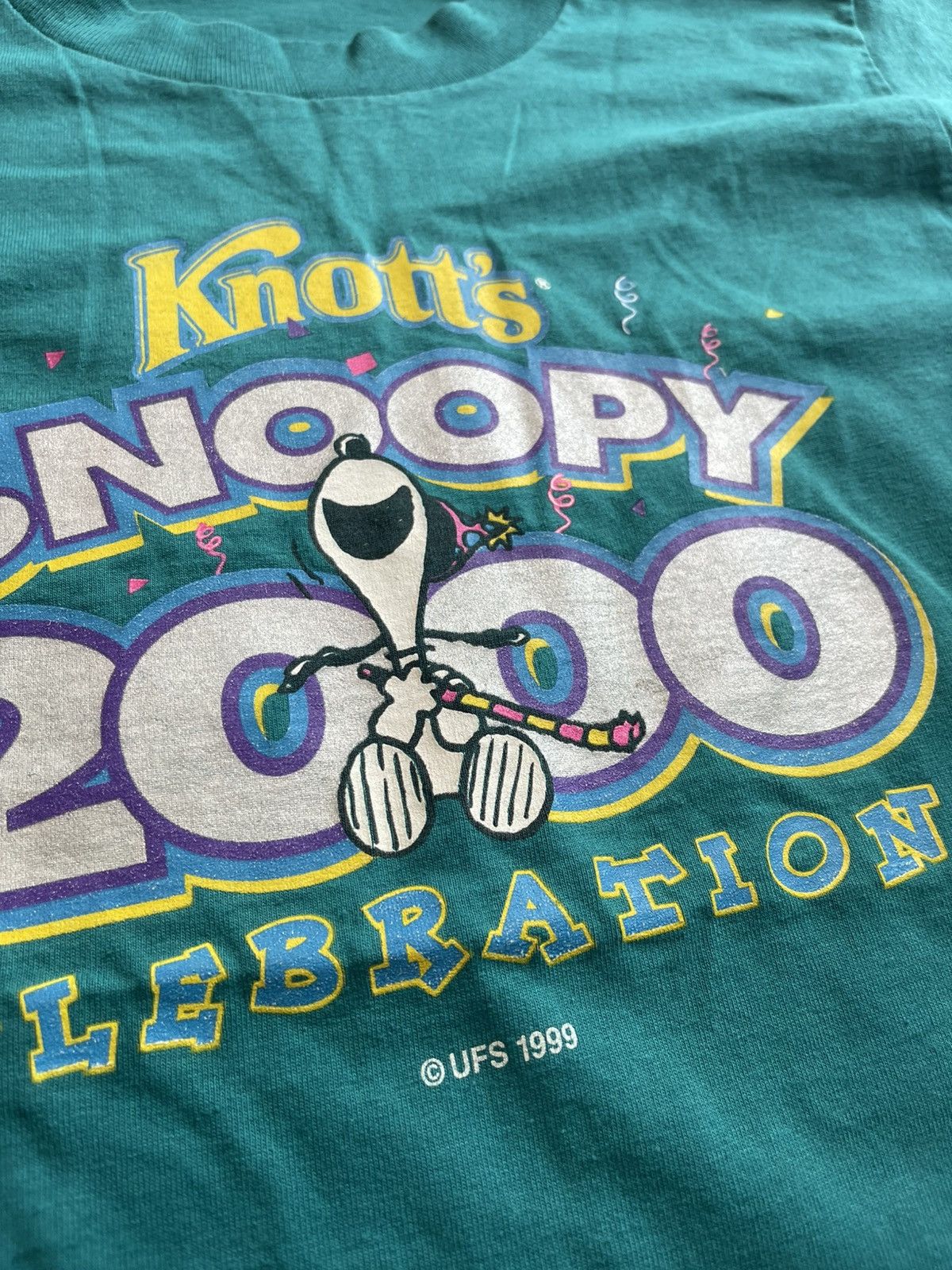 Peanuts Vintage 90s Knott's Berry Farm Snoopy 2000 Celebration T-S Size US S / EU 44-46 / 1 - 4 Thumbnail