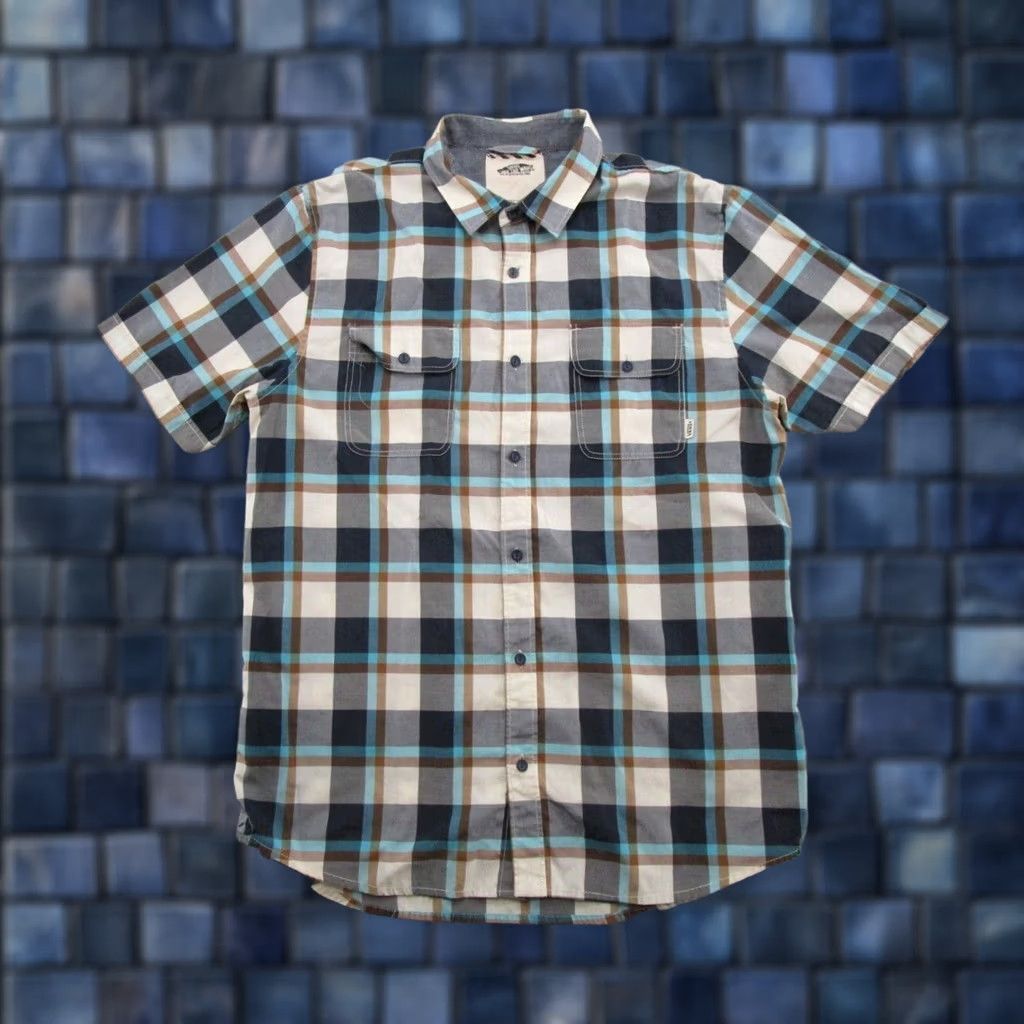 Vans VANS Plaid Short Sleeve Button-Up Shirt M Mens Multicolor Pattern 90s Preppy Pocket Off the Wall Shirt Size US M / EU 48-50 / 2 - 1 Thumbnail