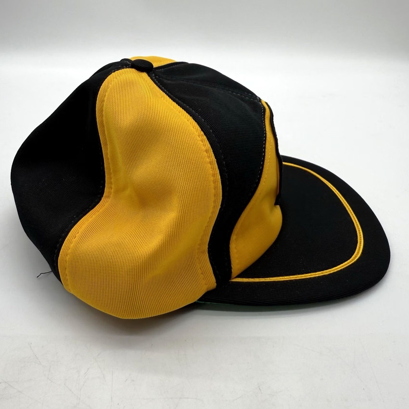 Vintage Vintage 80’s Trucker Hat SnapBack Yellow Jacket Specialist Exterminator Bees Size US M / EU 48-50 / 2 - 3 Thumbnail