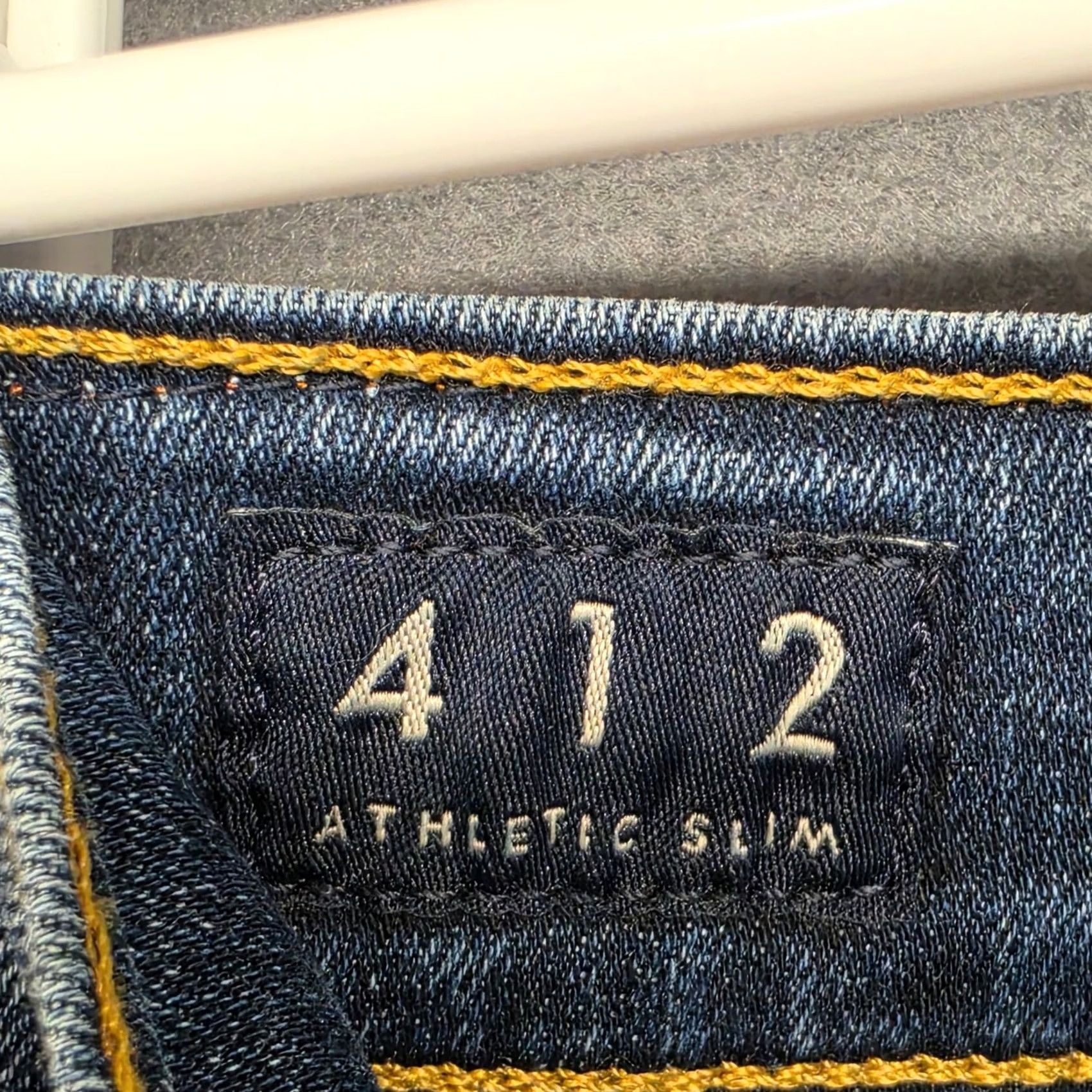 Lucky Brand Lucky Brand Jeans 412 Athletic Slim Mens 36x34 Blue Stretch Denim 5-Pocket Regular Waist Zip Green? Size US 36 / EU 52 - 5 Thumbnail