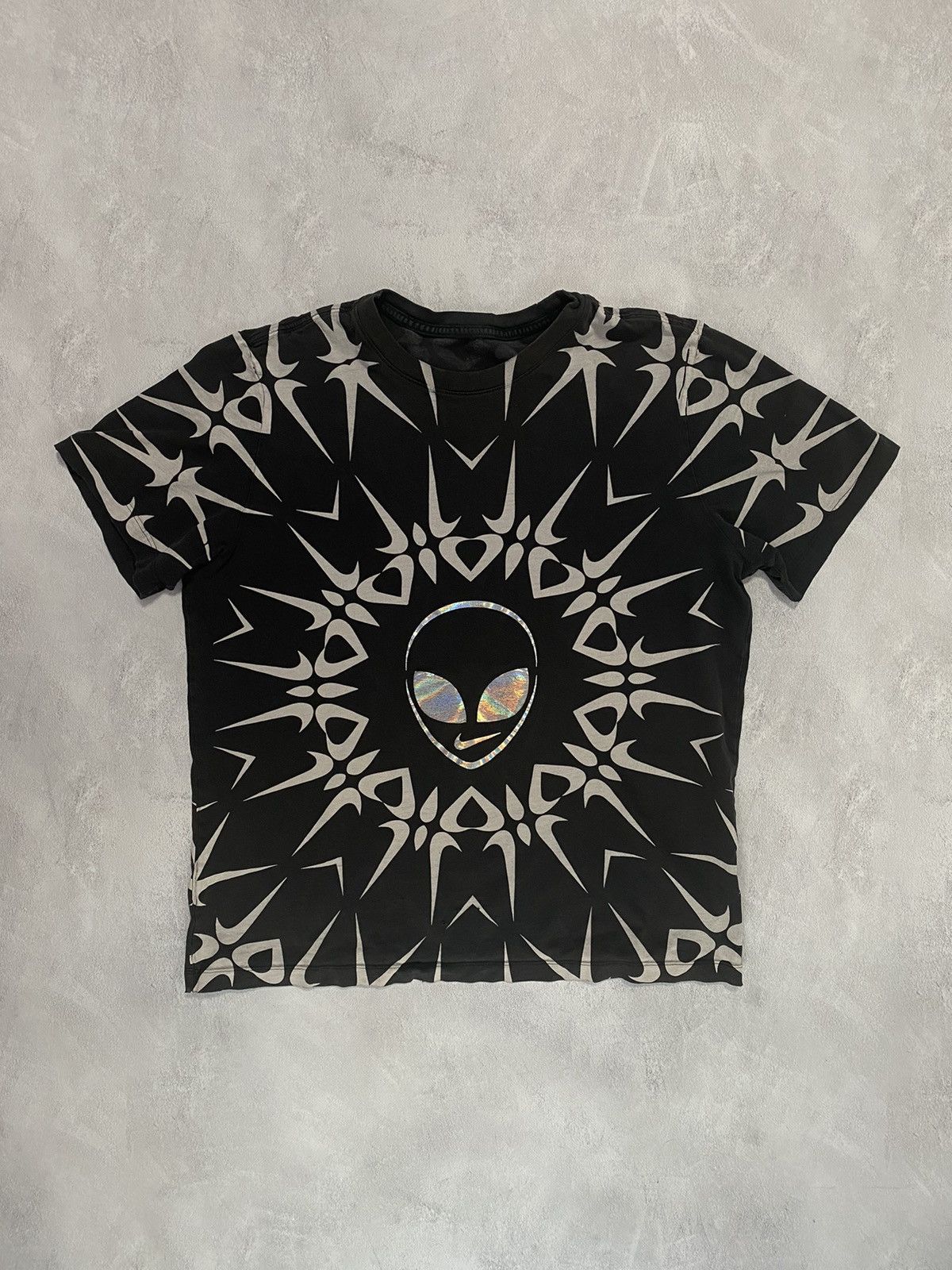 Nike 👽 T Shirt Nike Rare Model Alien Multilogo SwoosH Size US L / EU 52-54 / 3 - 1 Thumbnail