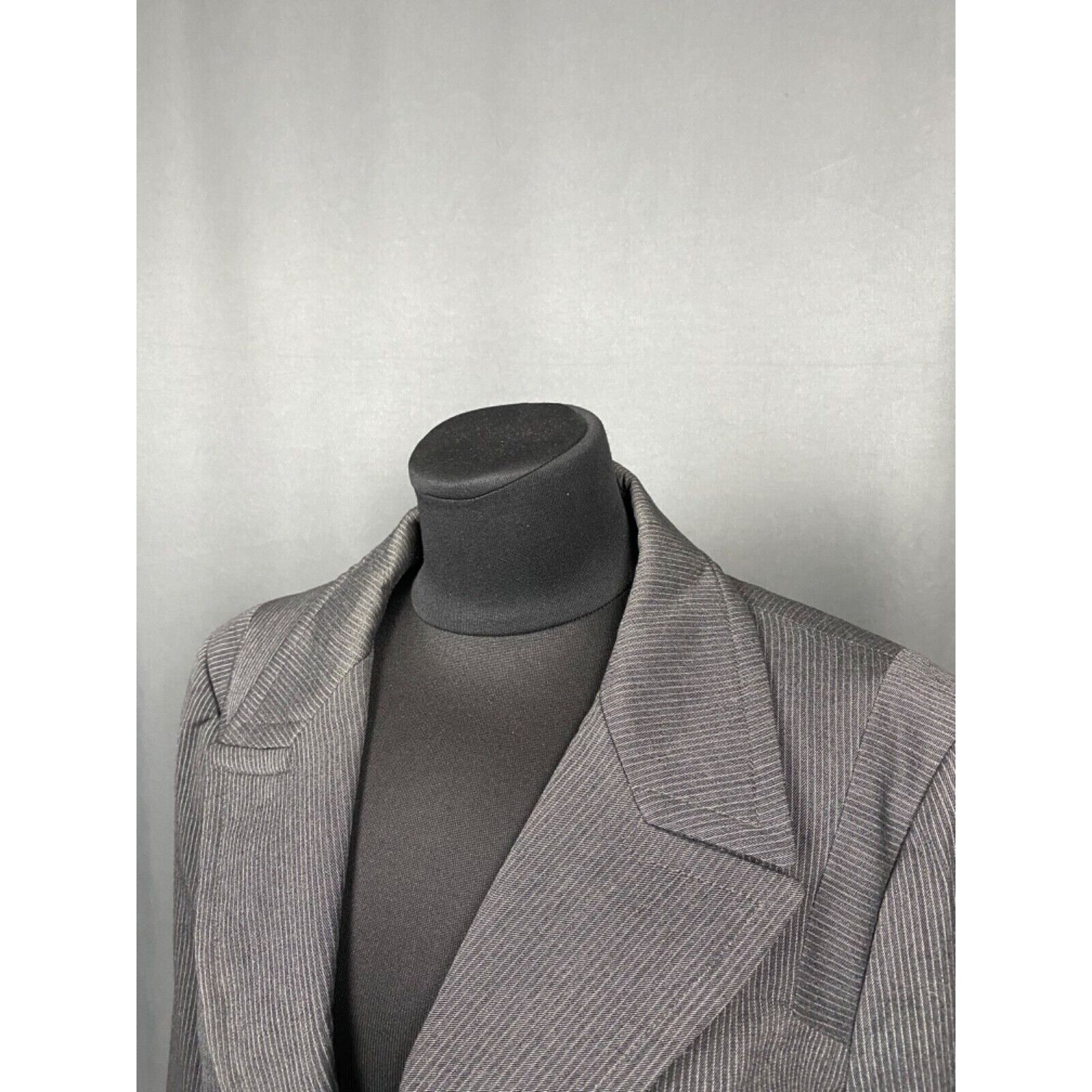 Gucci Gucci Women's Gray Wool Striped Blazer Sportcoat Jacket Size Size L / US 10 / IT 46 - 5 Thumbnail
