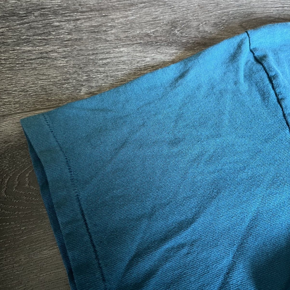 Champion × Vintage Vintage 90s Champion Logo Turquoise Basic Single Stitch Tee Size US L / EU 52-54 / 3 - 7 Thumbnail