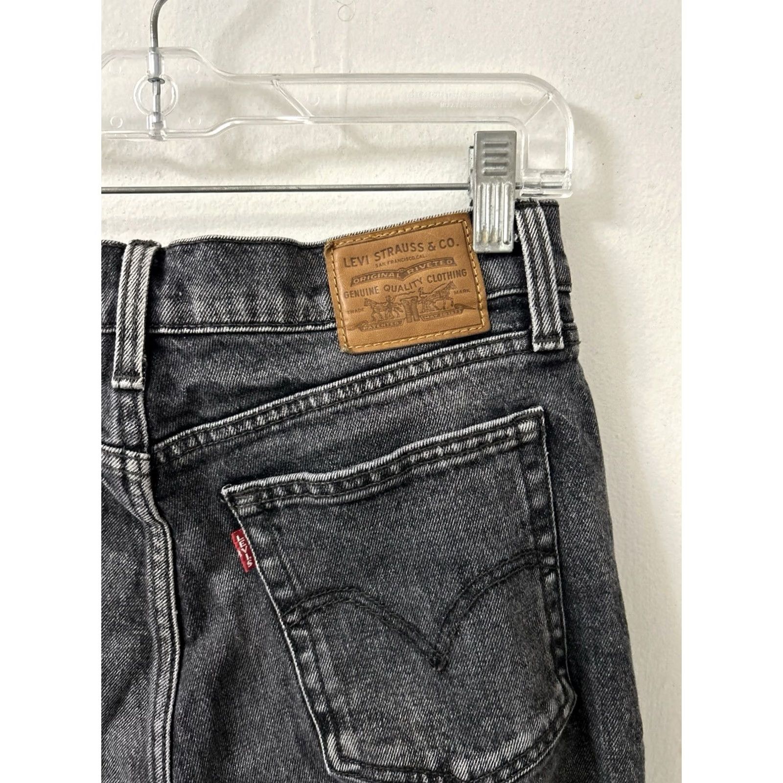 Levi's Levi's Wedgie Straight Jeans Women Charcoal Gray High Rise 28x27 Denim Stretch 5-Pocket Button Fly Vintage-esque Size 28" / US 6 / IT 42 - 4 Thumbnail