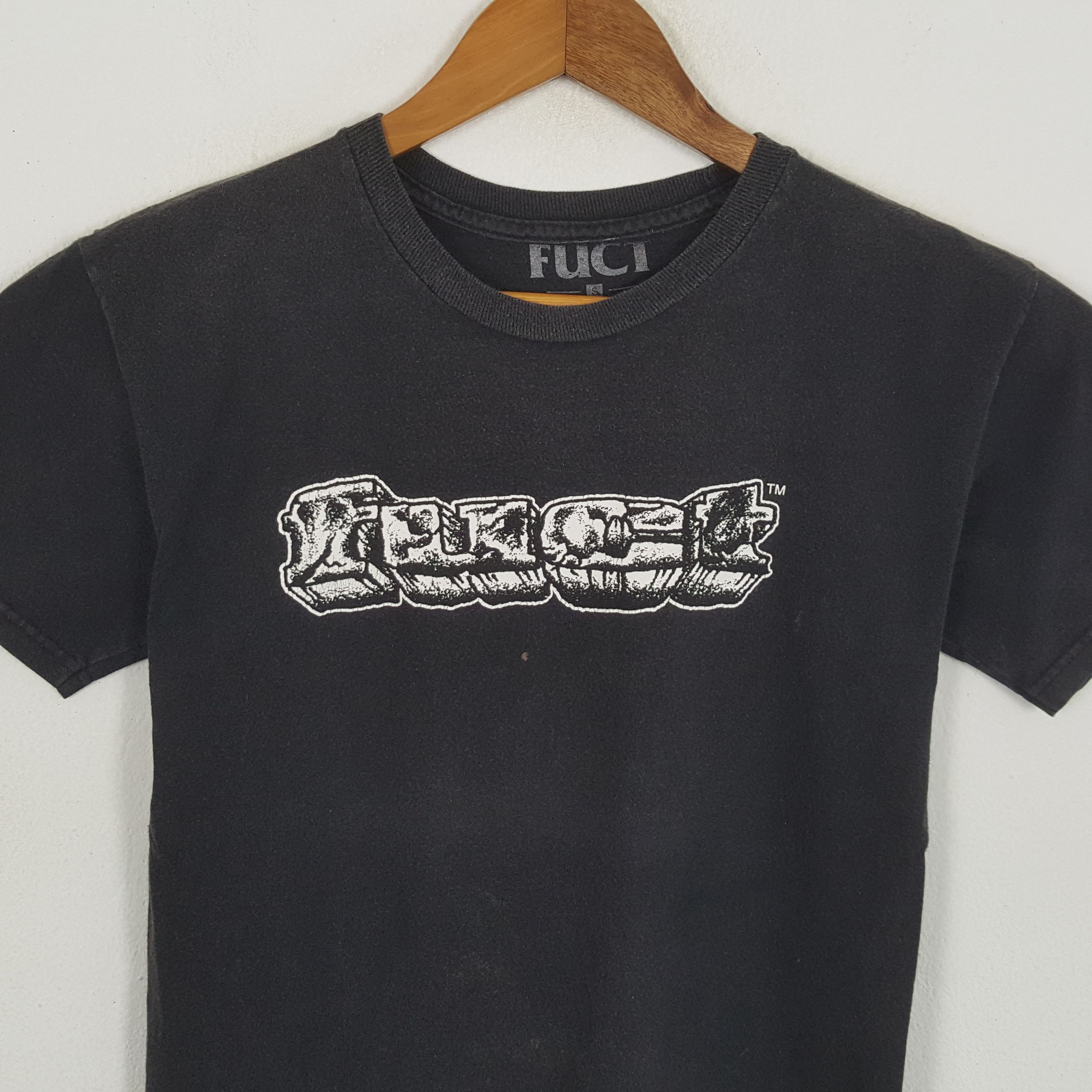 FUCT × Vintage Vintage FUCT Skateboard Streetwear Style T-Shirts Size US S / EU 44-46 / 1 - 2 Thumbnail