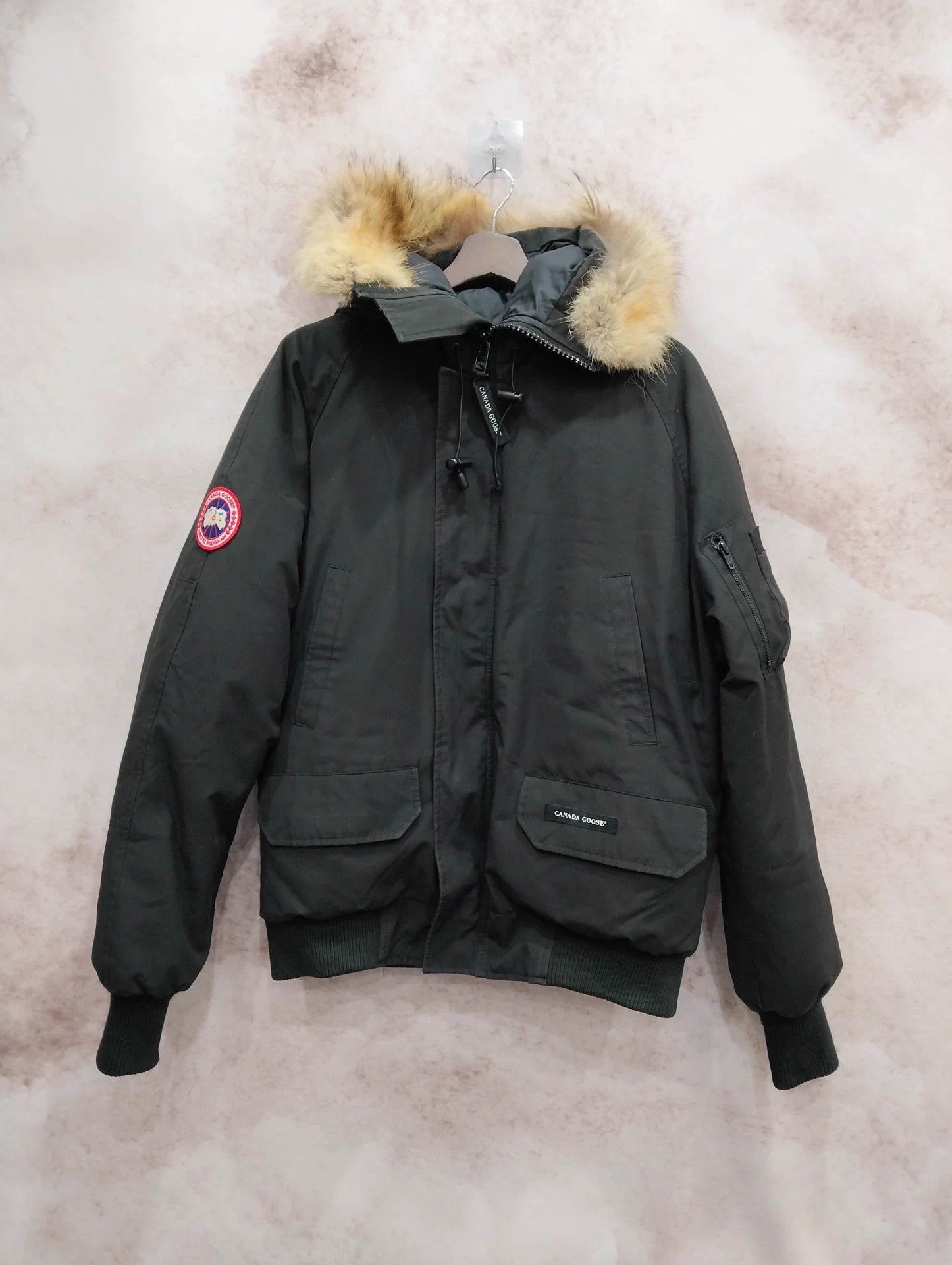Canada Goose Canada Goose Pilot Badge Hooded Down Jacket M Size M / US 6-8 / IT 42-44 - 1 Thumbnail