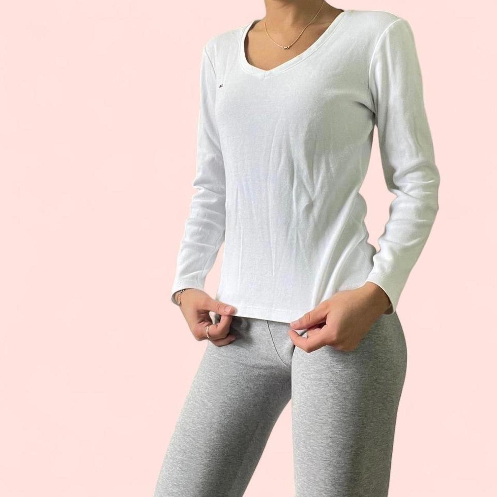Tommy Hilfiger White Tommy Hilfiger long sleeve top v neck top Size S / US 4 / IT 40 - 2 Thumbnail