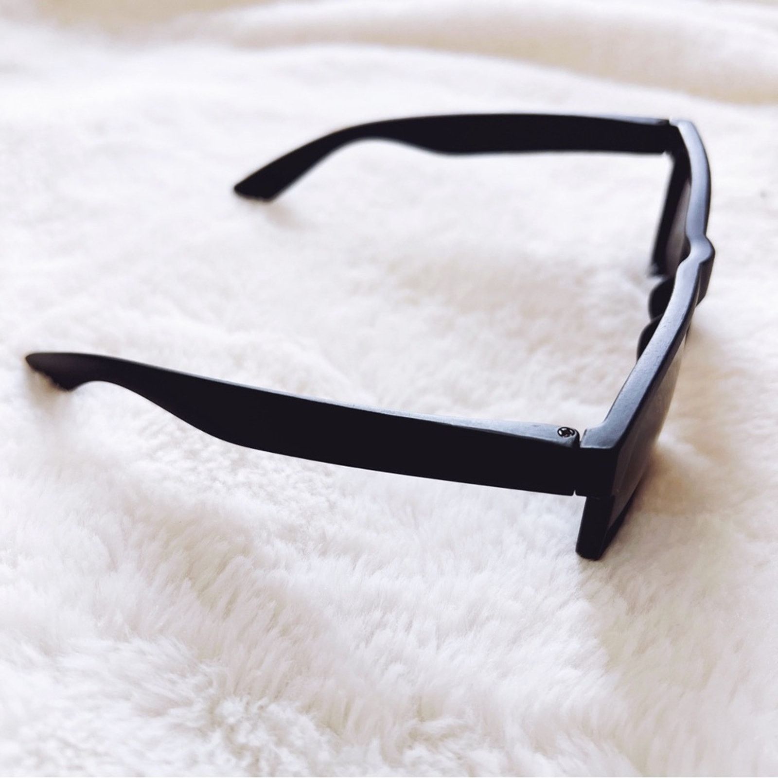 Other Maya Black Polarized Sunglasses Size ONE SIZE - 7 Thumbnail