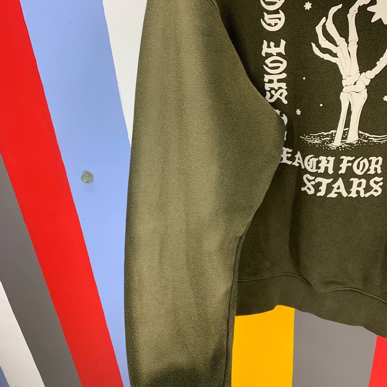 Other Thrashed DC SHOE Rare Design Hoodie #2396-12 Size US M / EU 48-50 / 2 - 3 Thumbnail