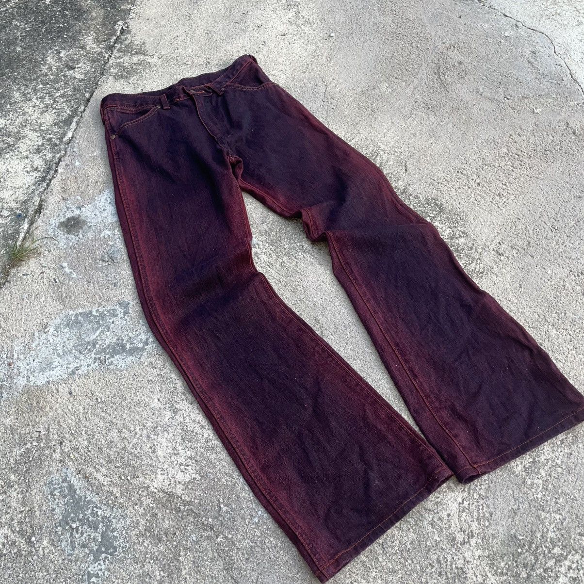 Le Grande Bleu (L.G.B.) Rare Flare Wrangler Japan Red Hue Denim Rare Overdyed Wash Size US 29 - 2 Thumbnail