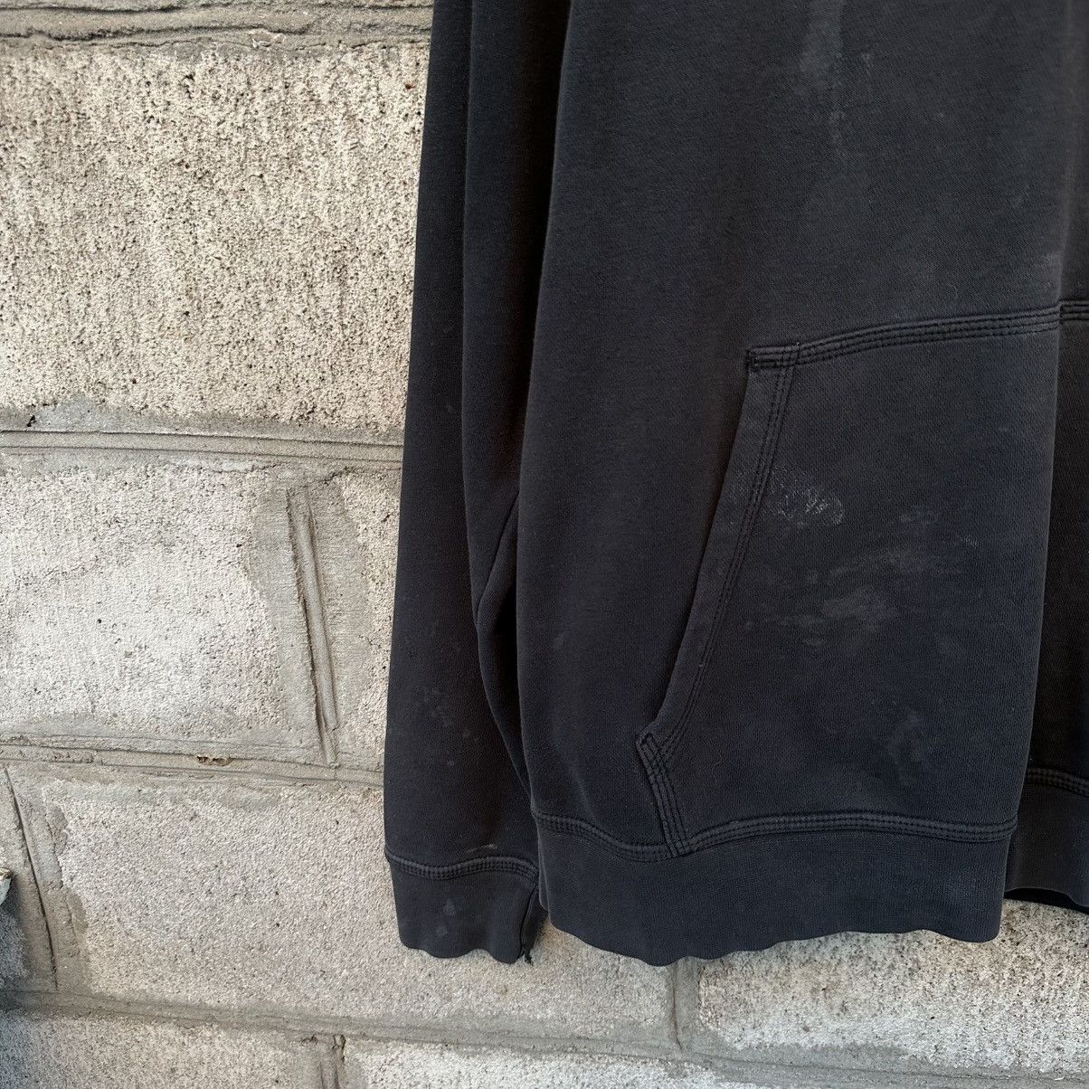 Nike Vintage Nike Hoodie Size M Basic Fit Trashed Y2K 00s USA Size US M / EU 48-50 / 2 - 3 Thumbnail