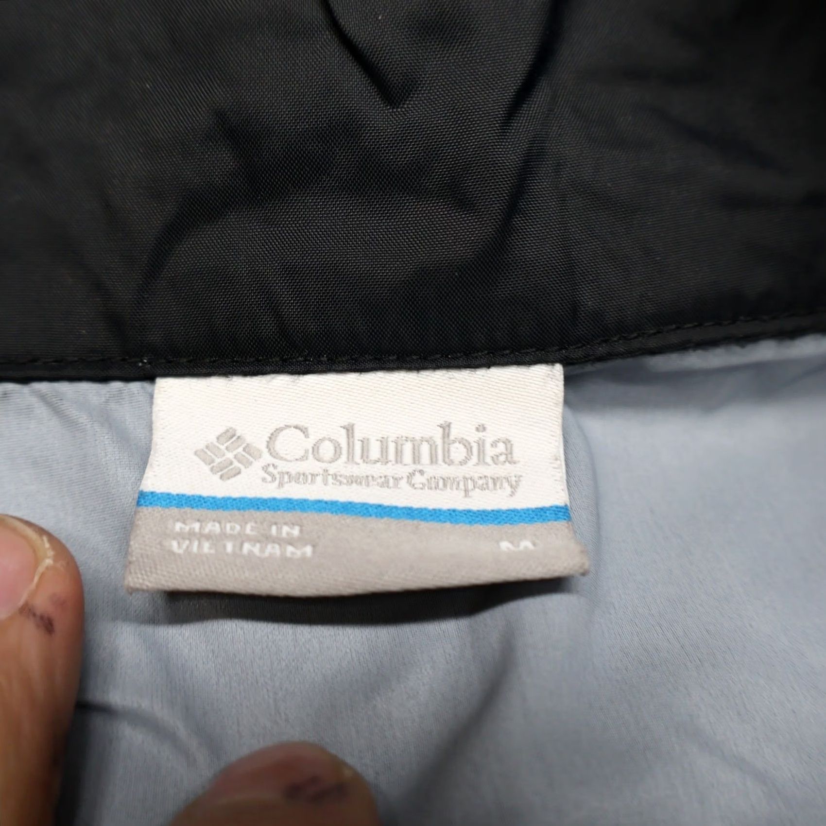Rains Columbia Jacket Mens M Black Hooded Wind Rain Light Pack Outdoor Hiking Size US M / EU 48-50 / 2 - 4 Thumbnail