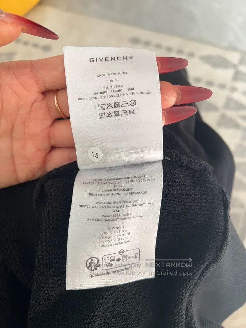 Givenchy #REF! Size US M / EU 48-50 / 2 - 8 Thumbnail