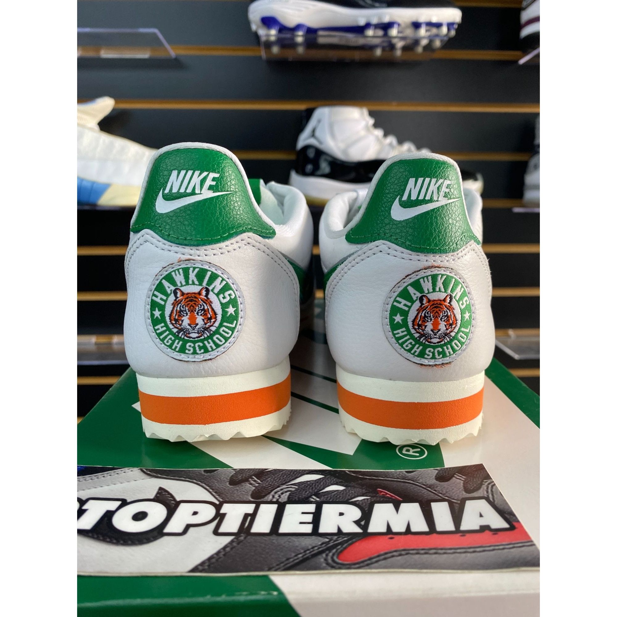 Nike NIKE CLASSIC CORTEZ STRANGER THINGS HAWKINS HIGH SCHOOL SZ 8 Size US 8.5 / EU 41-42 - 4 Thumbnail