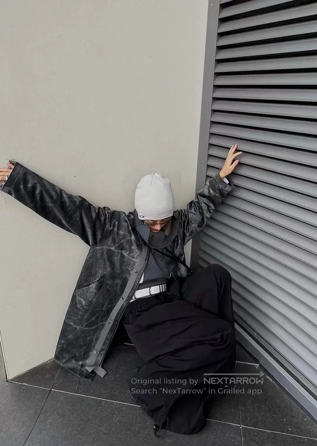 Other UENS Gray Frayed Design Unisex Coat. Size US M / EU 48-50 / 2 - 4 Thumbnail