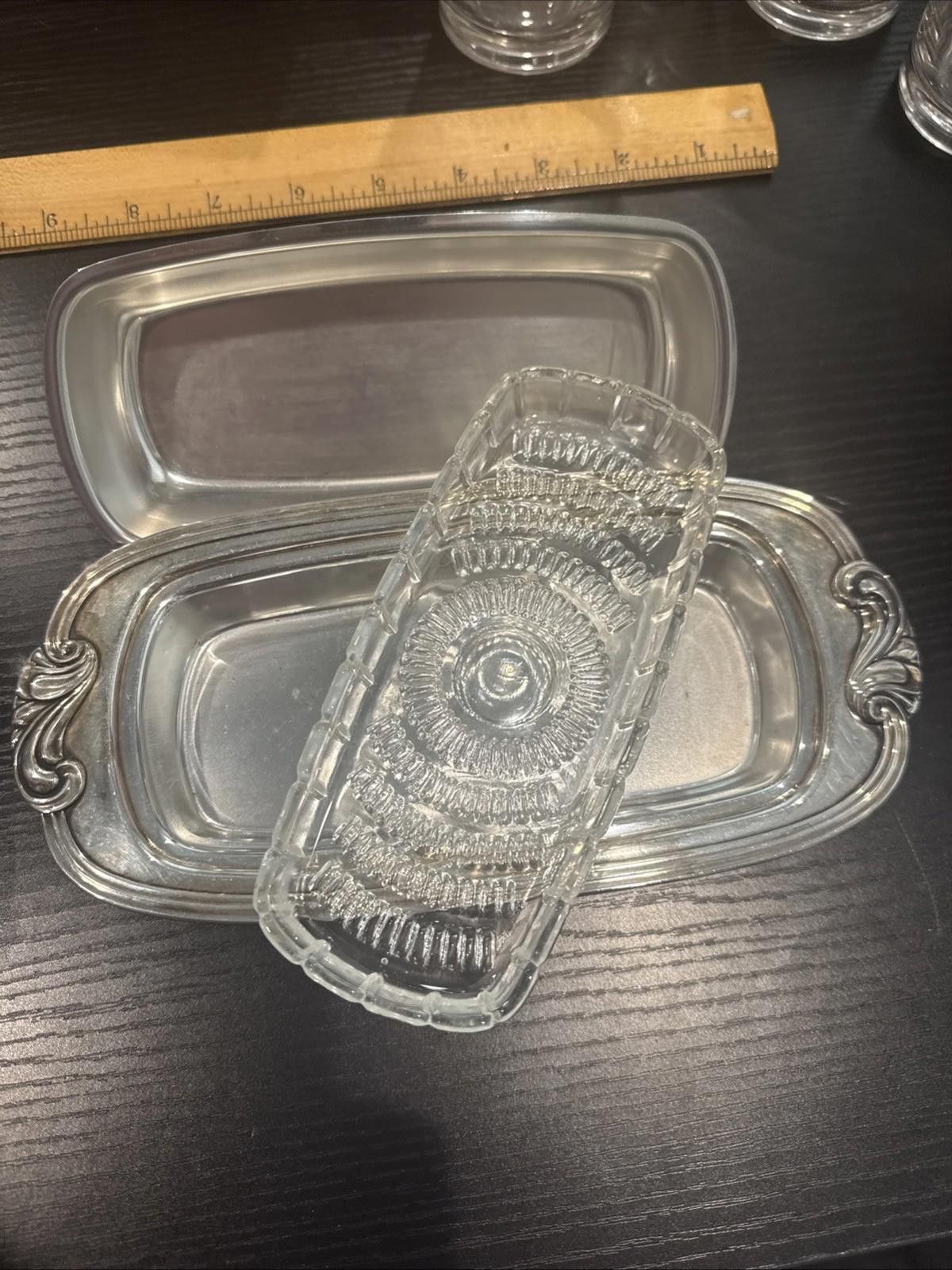 Designer Vintage WM Rogers Silverplate Butter Dish Lid & Glass Insert Size ONE SIZE - 3 Thumbnail