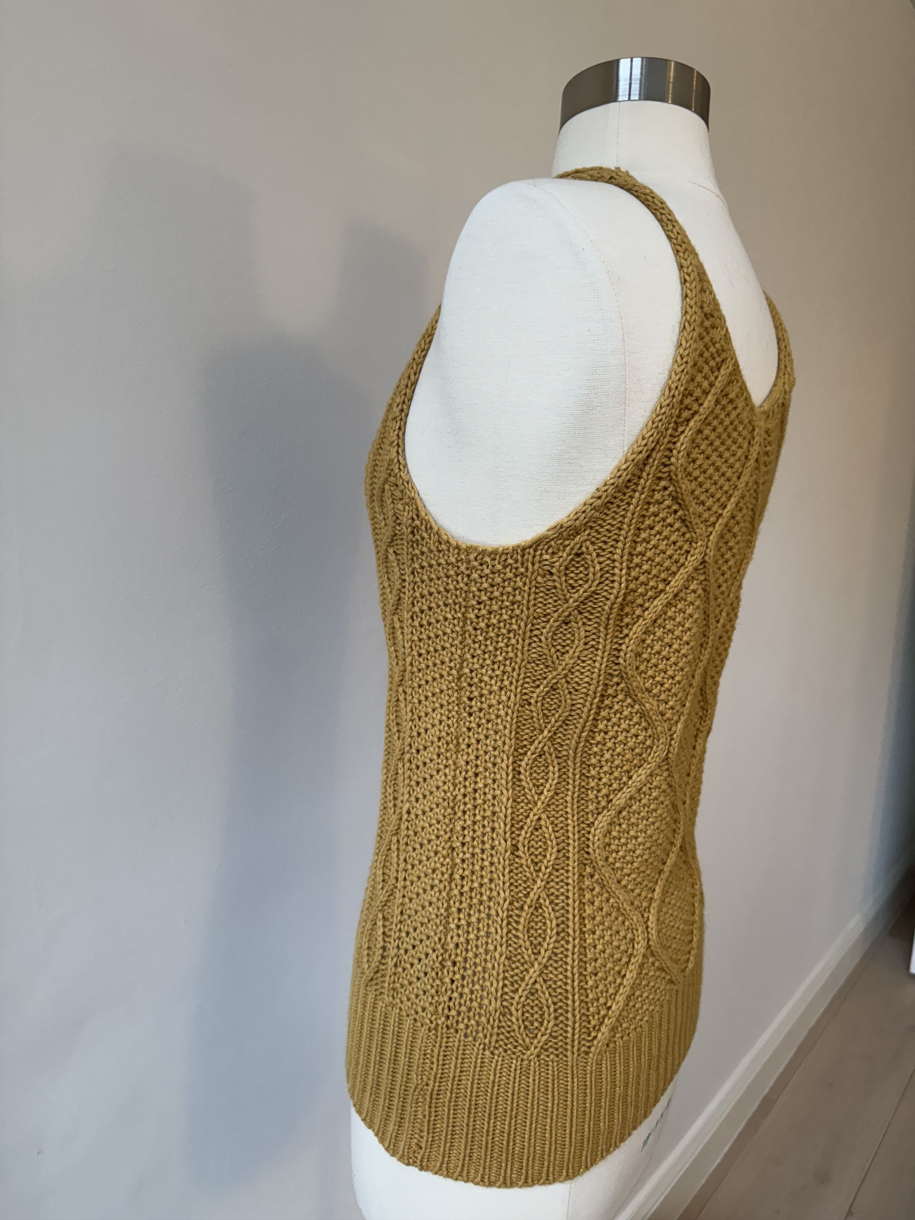 Nili Lotan Nili Lotan Dakota Cashmere Silk Cable Knit Tank Size S / US 4 / IT 40 - 5 Thumbnail