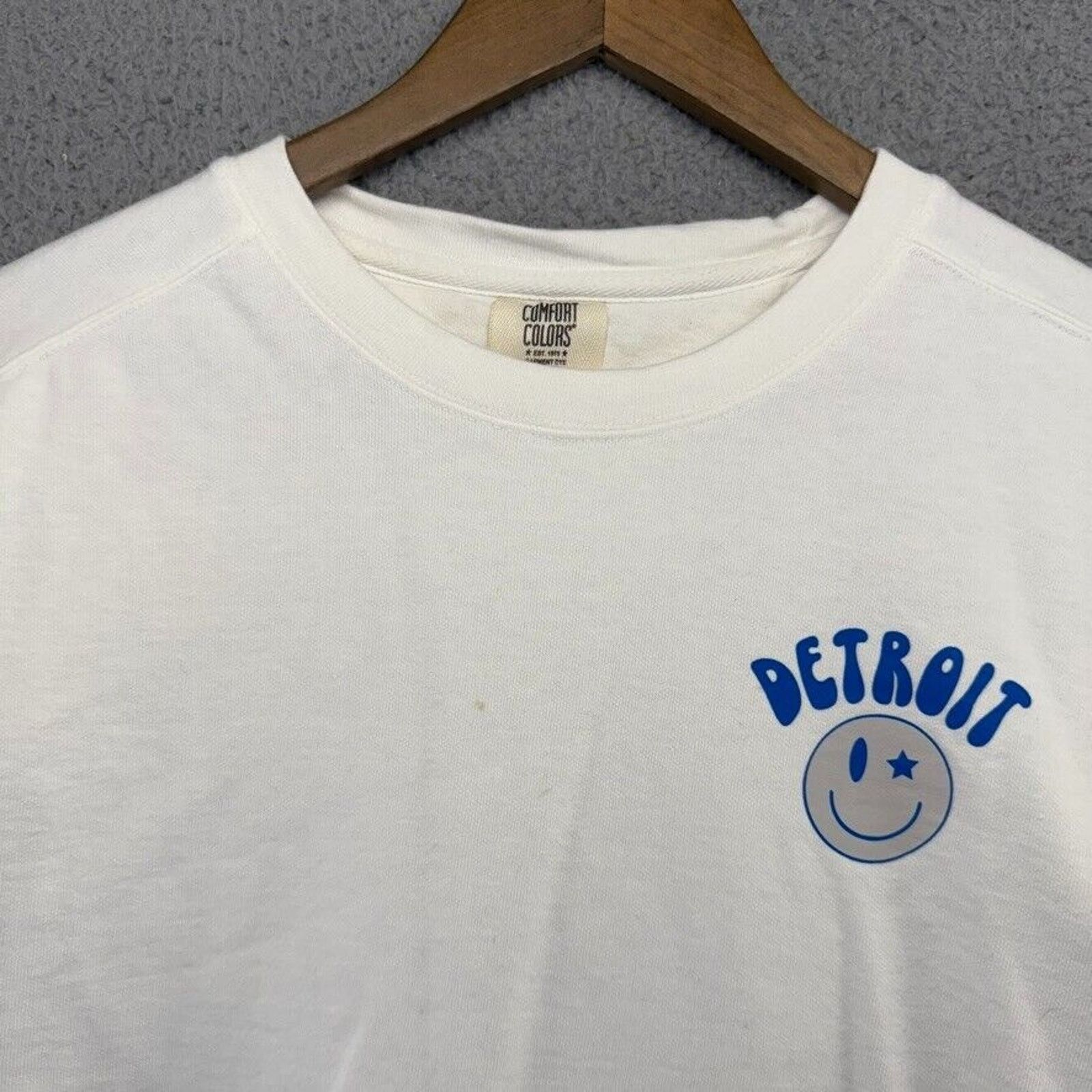 Comfort Colors Detroit Sweatshirt Womens Medium White Blue Graphic Crewneck Size M / US 6-8 / IT 42-44 - 3 Thumbnail