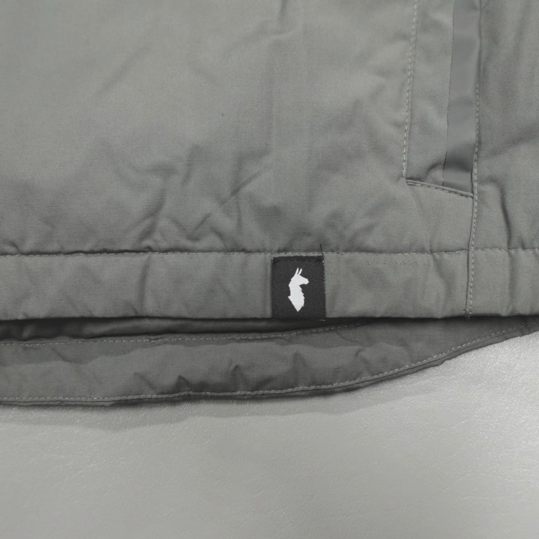 Cotopaxi Cotopaxi Tianjin 650F Dridown Canvas Vest Men's Size S Women's M Waterproof Grey Size S / US 4 / IT 40 - 2 Thumbnail