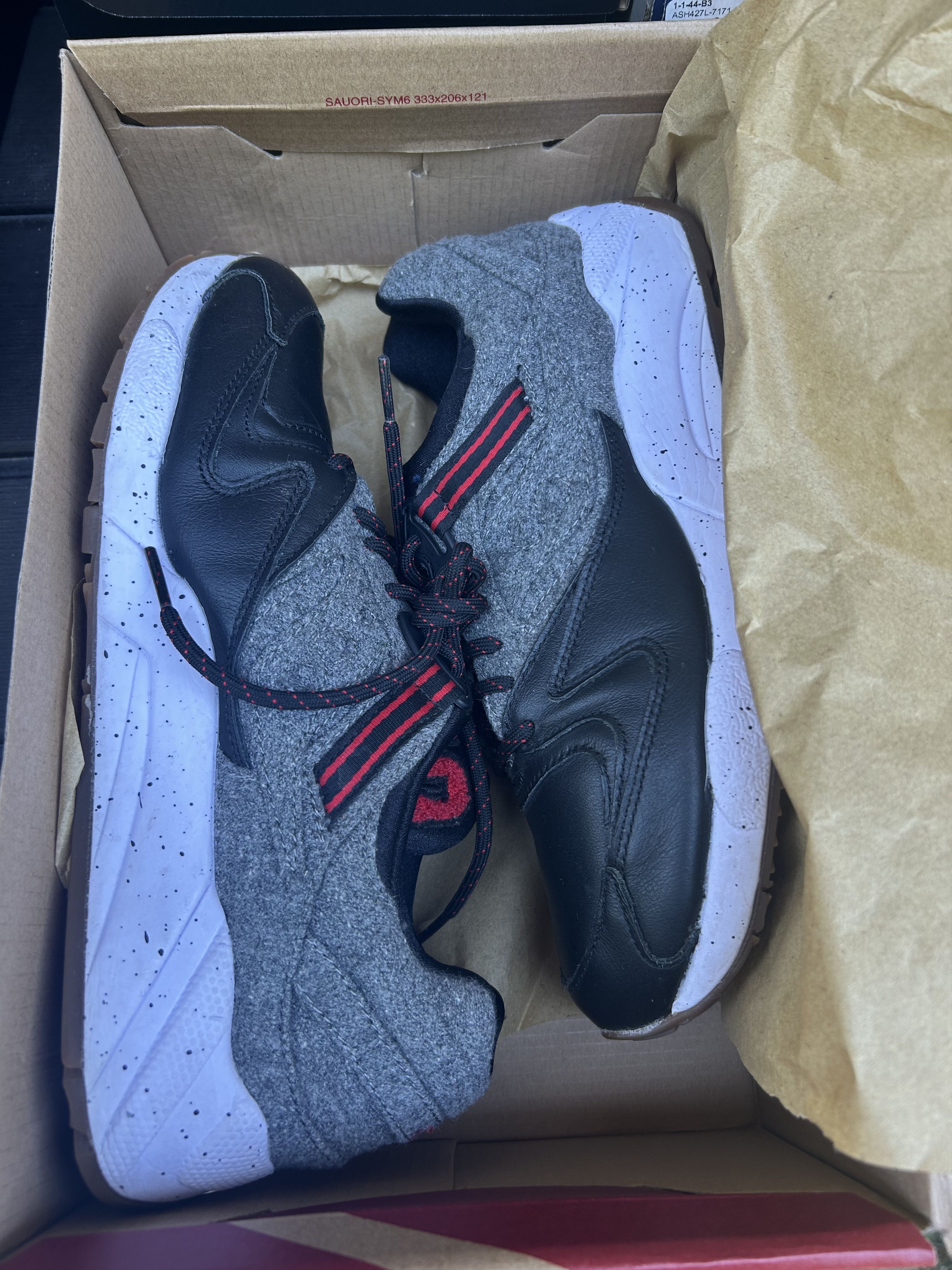 Saucony 2016 SAUCONY GRID 9000 S LETTERMAN WOOL FELT BLACK GREY Size US 8.5 / EU 41-42 - 5 Thumbnail