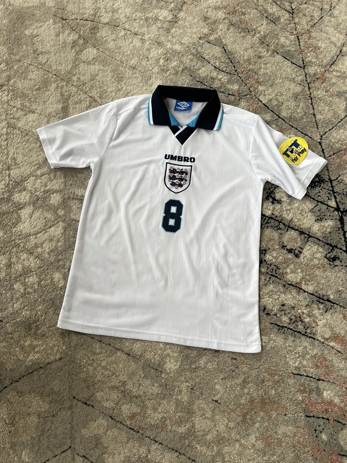 Umbro Umbro England Gascoigne 8 Football Vintage Jersey Size US M / EU 48-50 / 2 - 1 Thumbnail