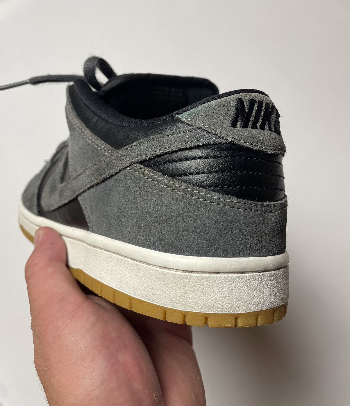Nike RARE Nike Dunk Low Pro Sb TRD Dark Grey Gum Anthracite Size US 11 / EU 44 - 13 Thumbnail
