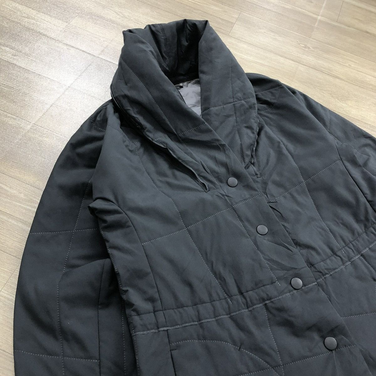 Issey Miyake Vintage Pleats Please Issey Miyake Quilted Polyester Jacket Size US L / EU 52-54 / 3 - 7 Thumbnail