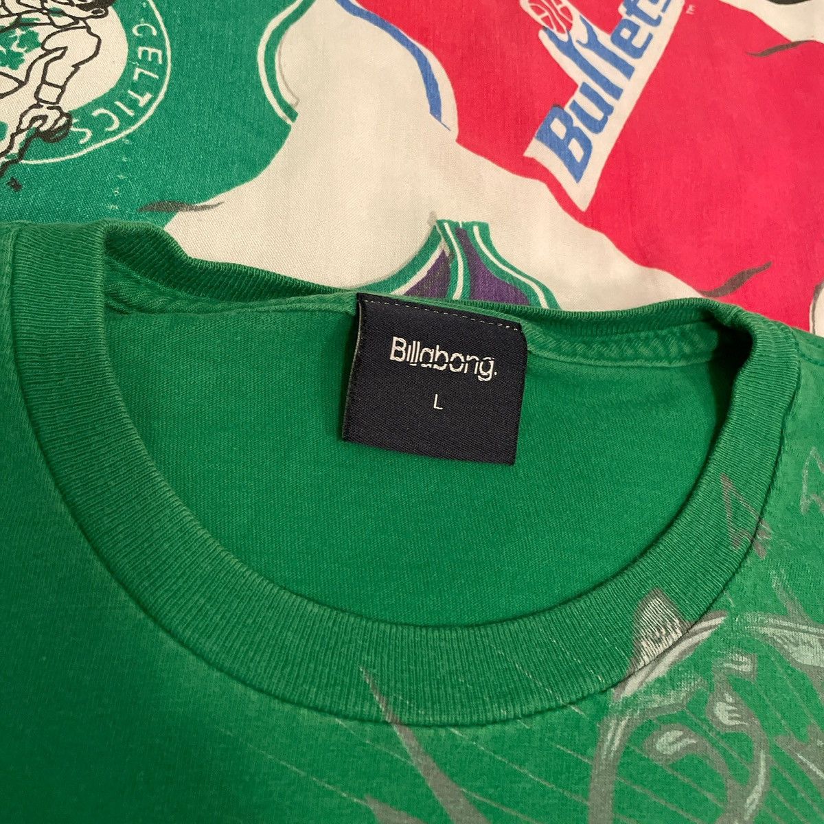 Billabong × Quiksilver × Vintage Y2K Billabong Board Riding Surf Boat Water Tee Size US L / EU 52-54 / 3 - 4 Thumbnail