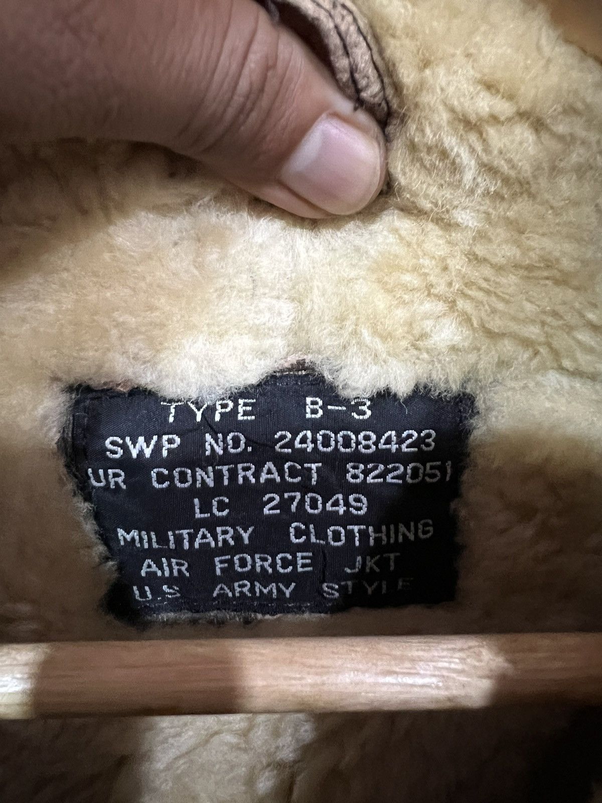 Other 🔥 U.S Army style B-3 leather Shearling sheepskin jacket Size US M / EU 48-50 / 2 - 12 Thumbnail
