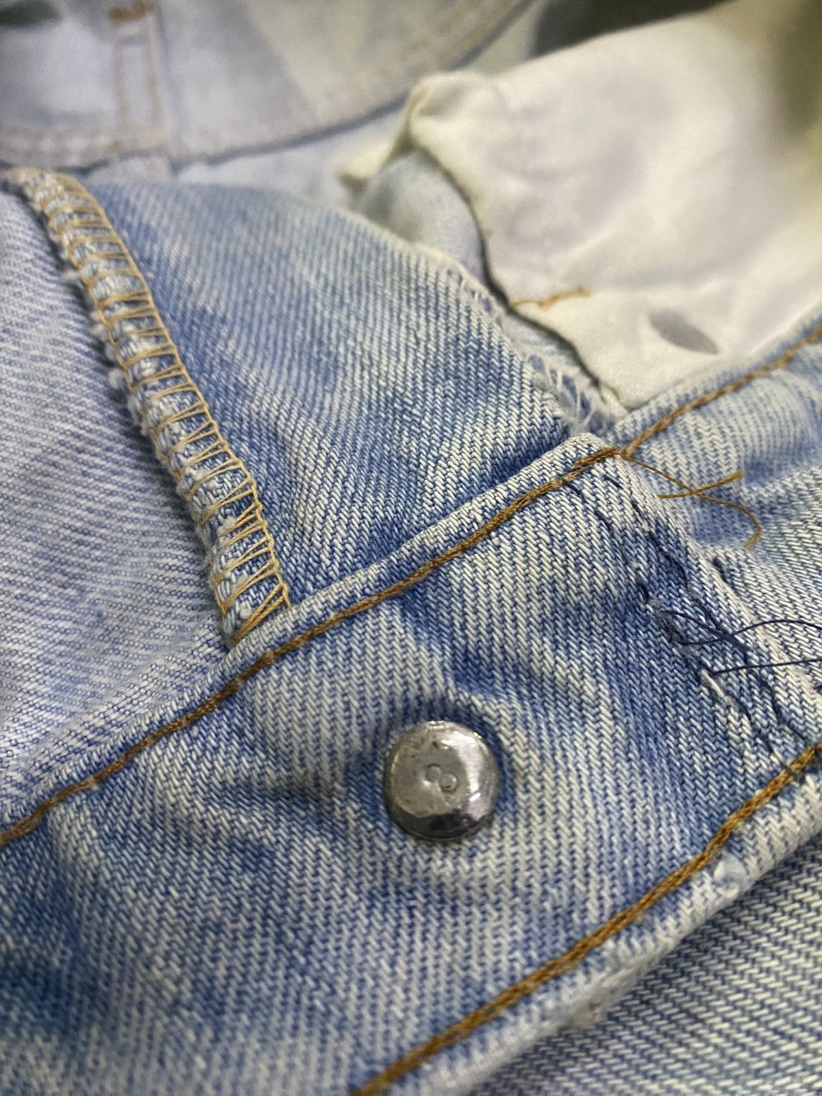 Levi's × Levi's Vintage Clothing × Vintage Vintage 70s Levi’s Jeans Orange Tab Button 8 Talon Zipper Size US 30 / EU 46 - 16 Thumbnail