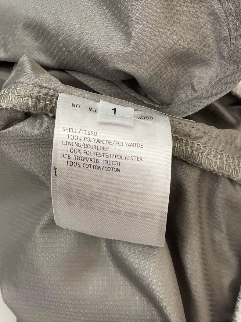 Thom Browne Thom Browne size1 Gray and white striped grid sports zipper Size US S / EU 44-46 / 1 - 5 Thumbnail