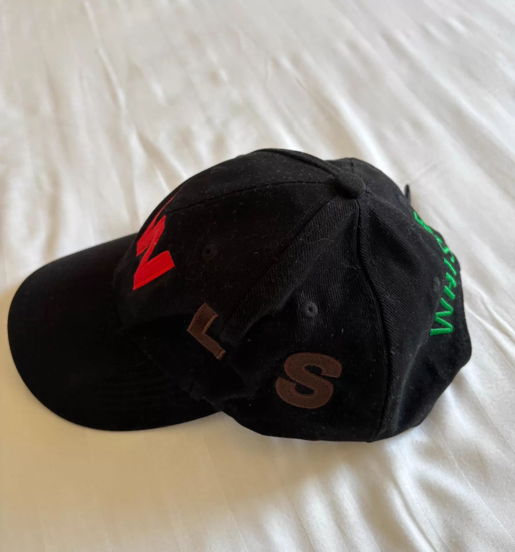 Walter Van Beirendonck WVB Vtg W Logo Wolf Embroidery Corduroy-like Hat Size ONE SIZE - 5 Thumbnail