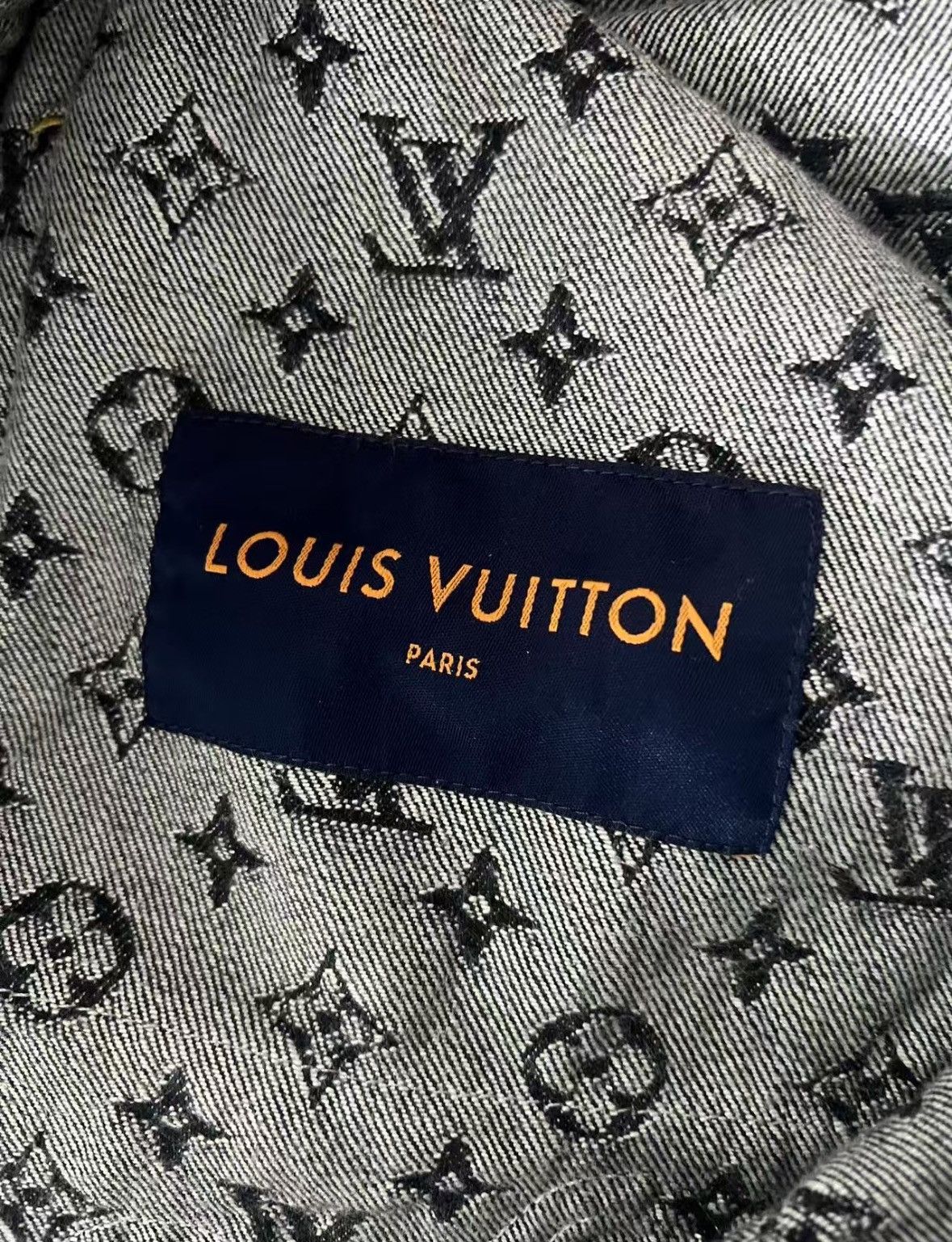 Louis Vuitton louis vuitton Black deconstructed patchwork denim j Size US XXL / EU 58 / 5 - 3 Thumbnail