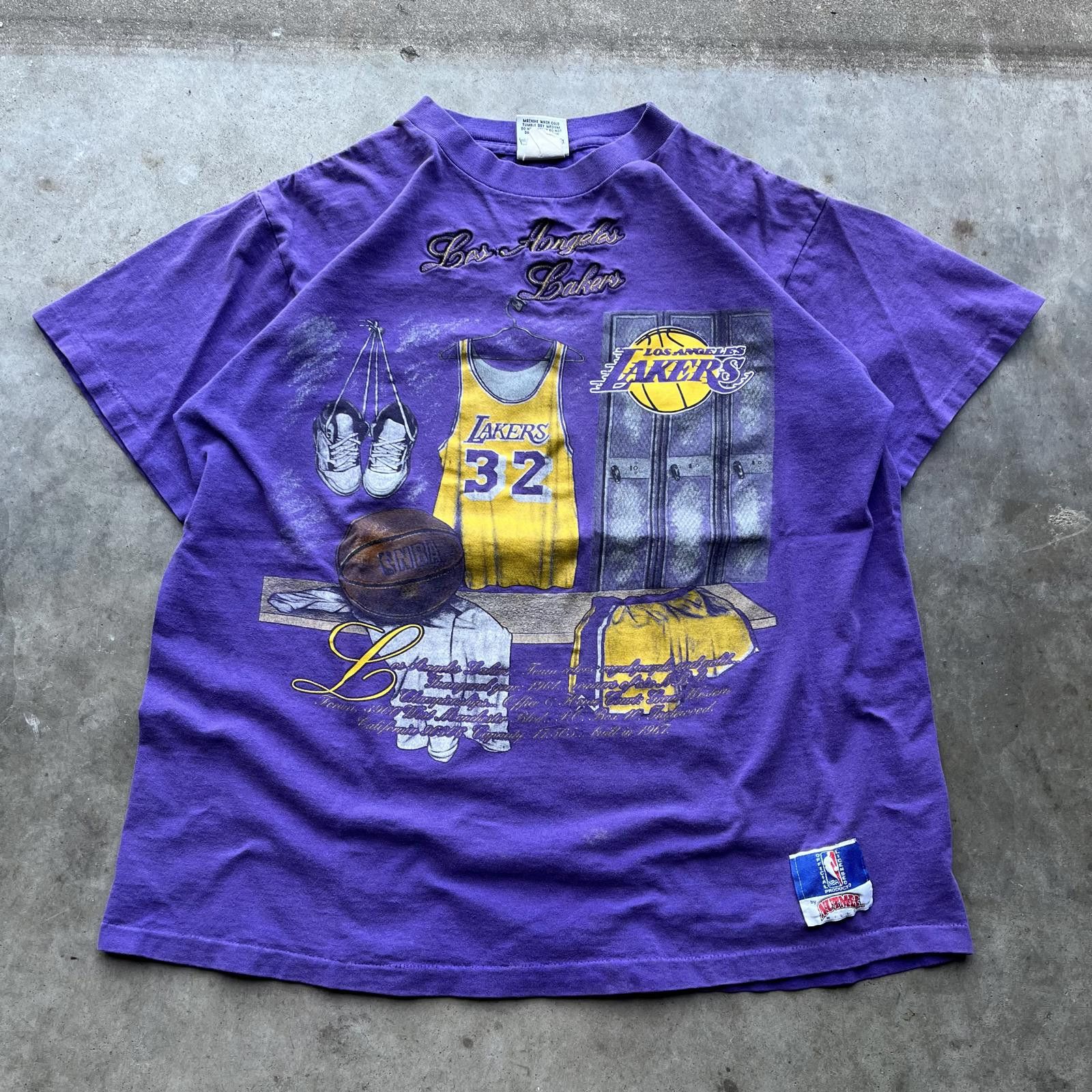 NBA × Vintage Vintage 90s Magic Johnson Los Angeles Lakers NBA Shirt Size US L / EU 52-54 / 3 - 1 Thumbnail