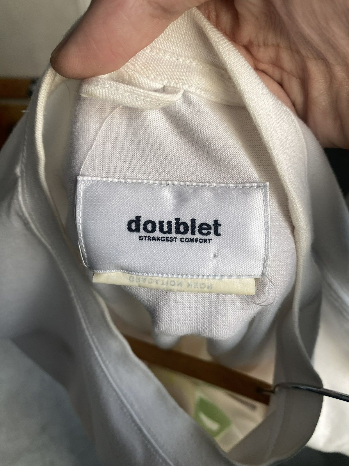 Doublet Doublet SS19 Gradient Embroidered T-Shirt Size US S / EU 44-46 / 1 - 6 Thumbnail
